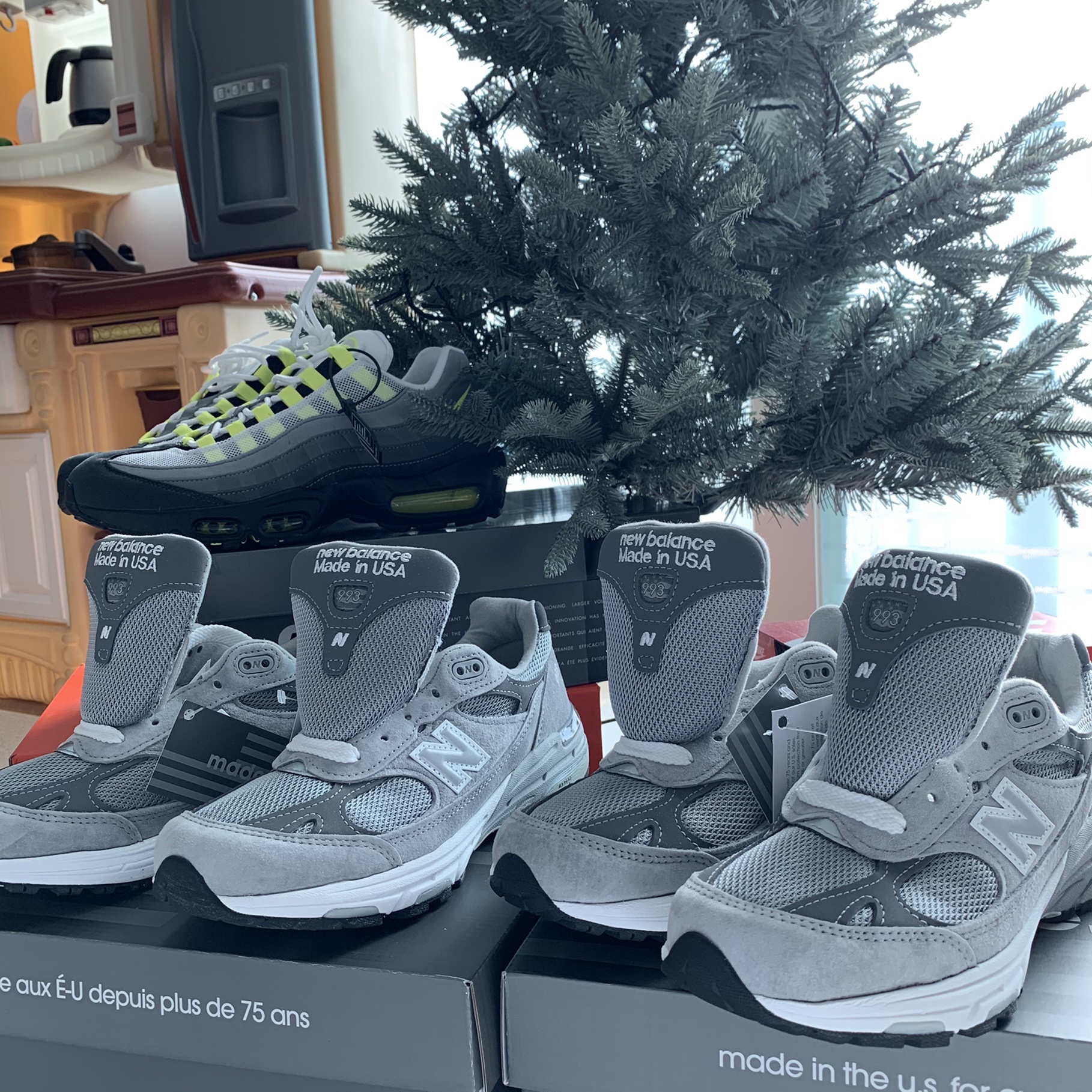 (W) New Balance 993 Made in USA Grey - B Standard, New Balance 993 Made in USA Grey - D Standard 착용 스타일 - 1