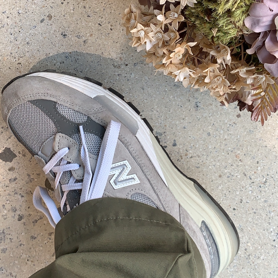 New Balance 992 Made in USA Grey - D Standard 착용 스타일