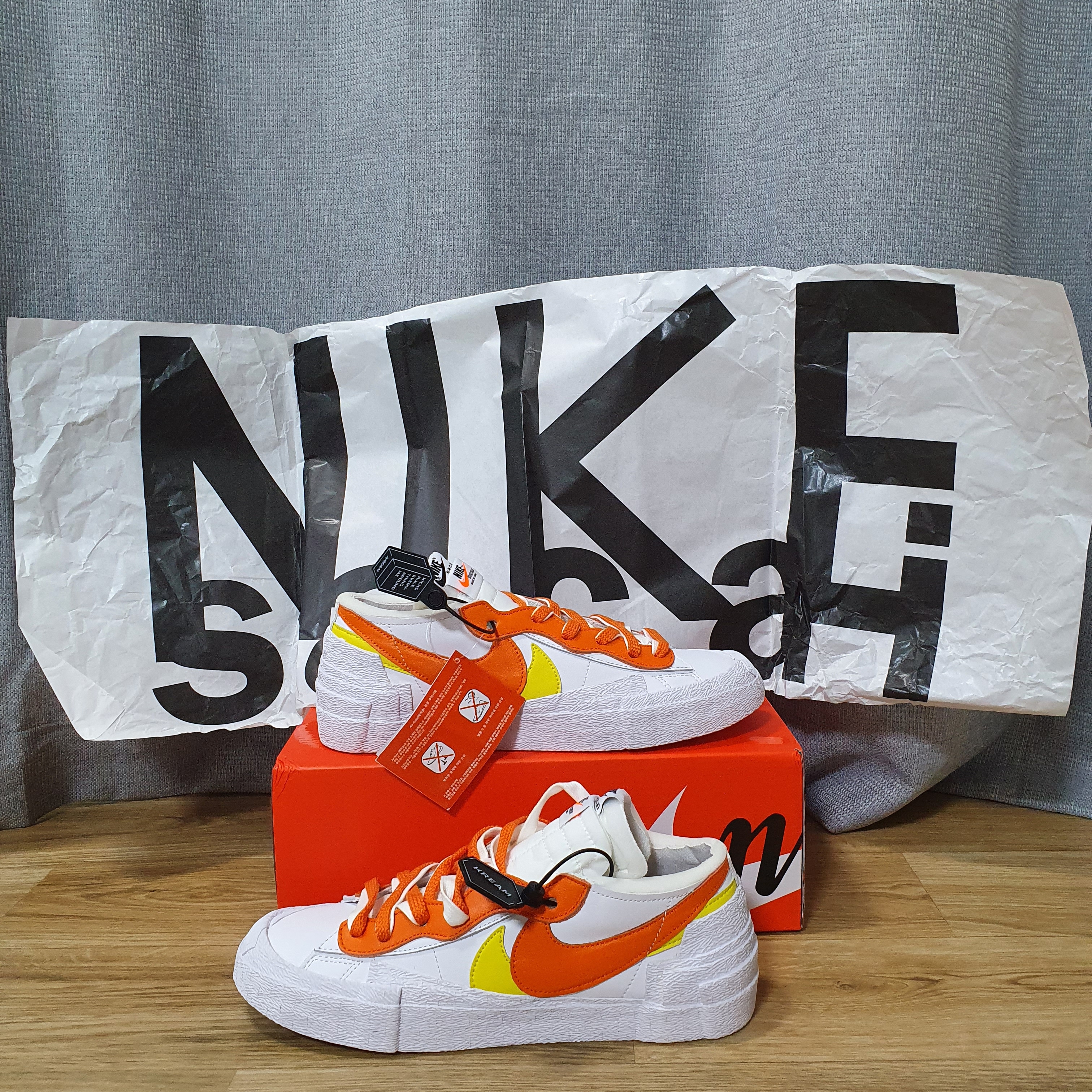 Nike x Sacai Blazer Low Magma Orange 착용 스타일 - 1