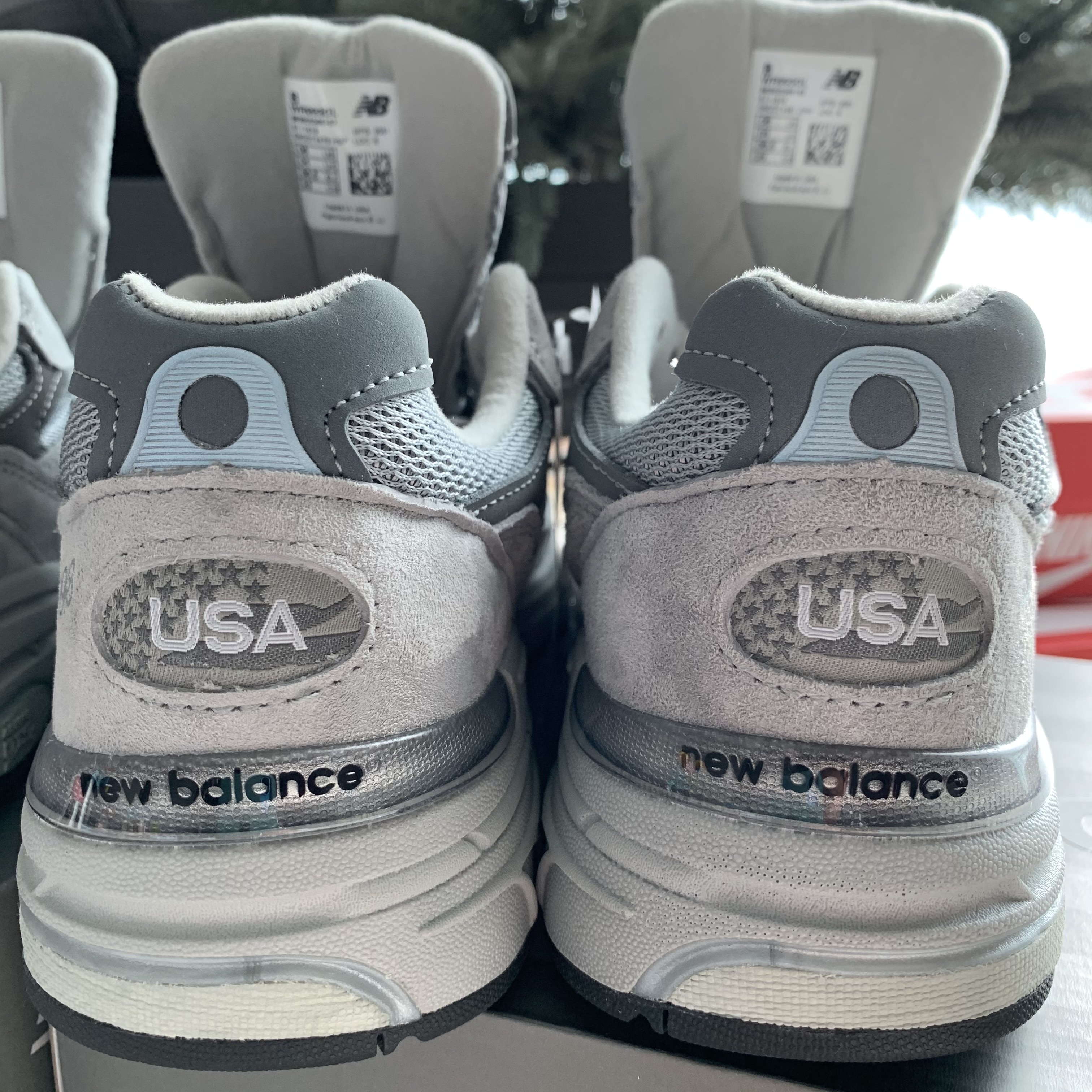 (W) New Balance 993 Made in USA Grey - B Standard, New Balance 993 Made in USA Grey - D Standard 착용 스타일 - 5