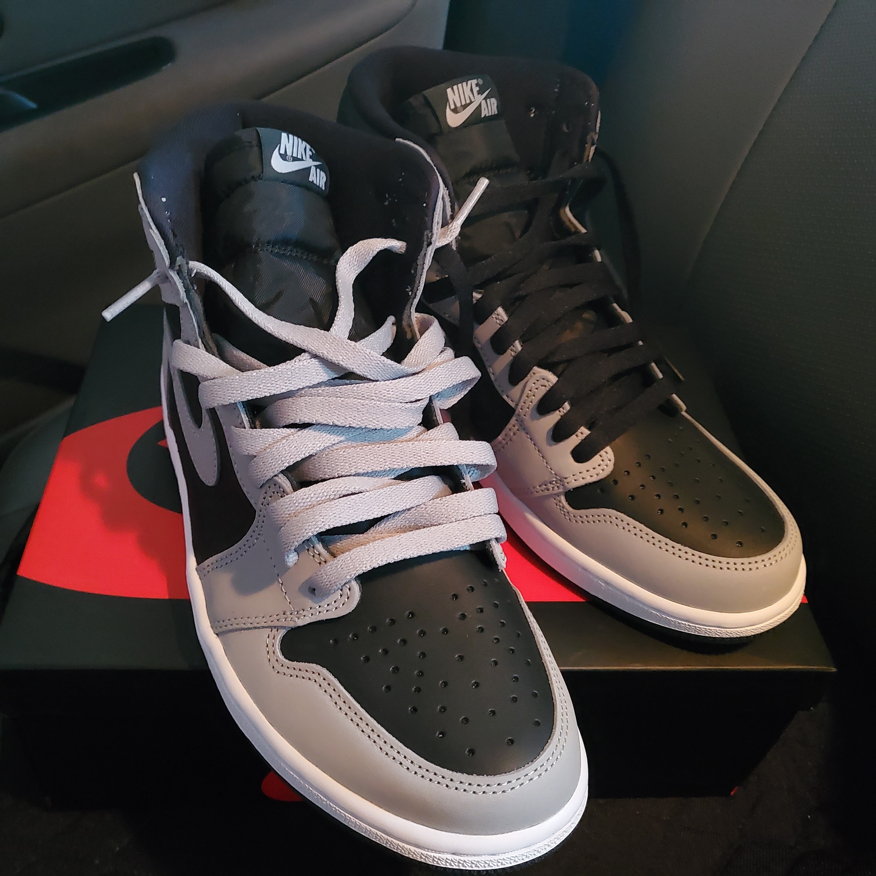 Jordan 1 Retro High OG Shadow 2.0 착용 스타일 - 1