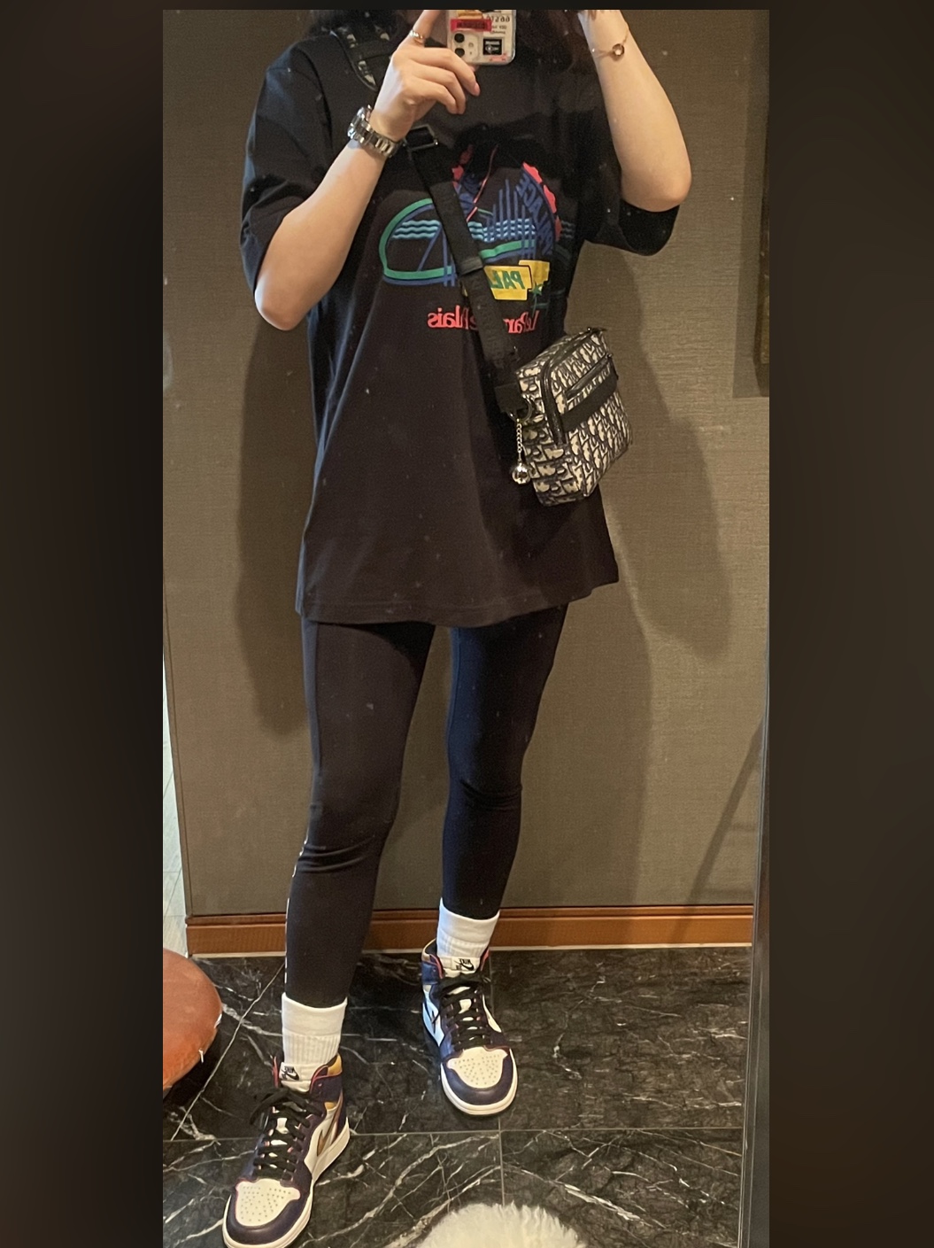 Palace French Ones T-Shirt Black - 20SS, Jordan 1 Retro High OG Defiant SB LA to Chicago 착용 스타일 - 1