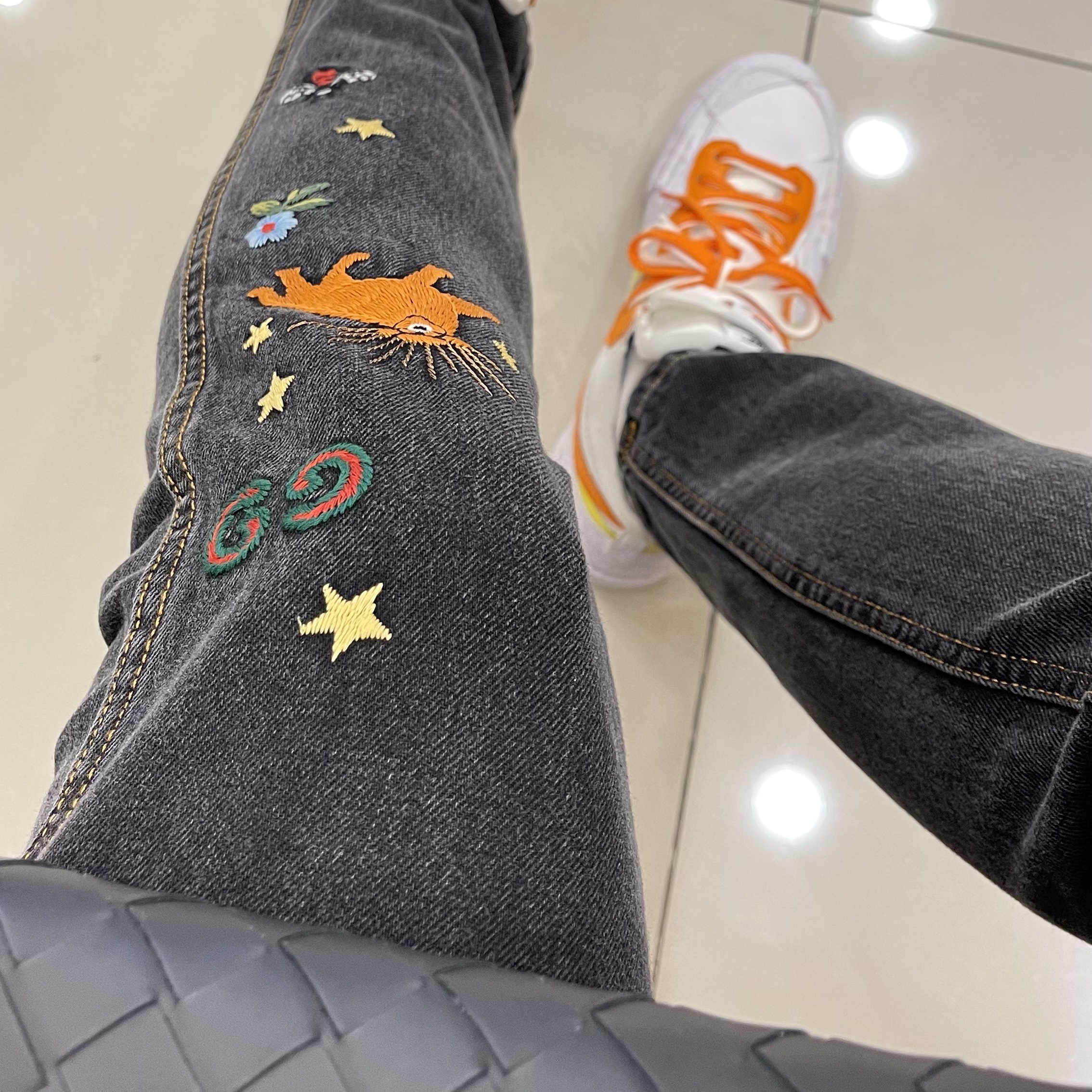 Nike x Sacai Blazer Low Magma Orange 착용 스타일