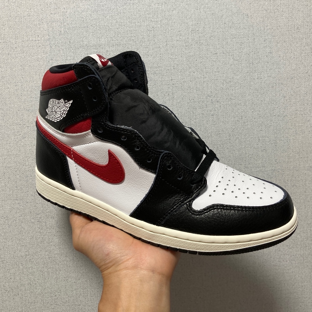 Jordan 1 Retro High OG Gym Red 착용 스타일
