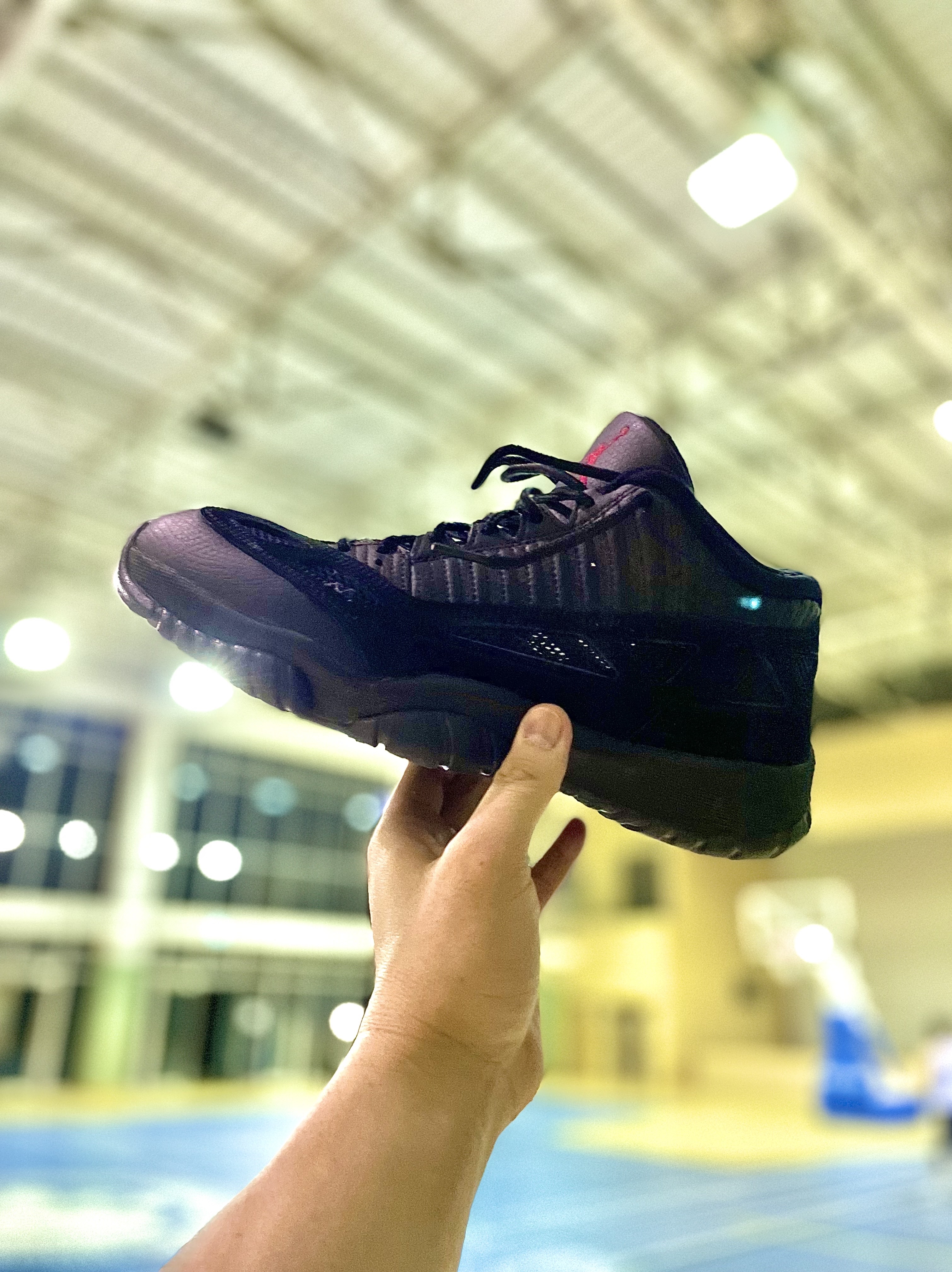 Jordan 11 Retro Low IE Referee 2015 착용 스타일