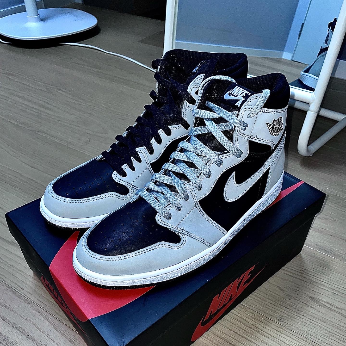 Jordan 1 Retro High OG Shadow 2.0 착용 스타일 - 2