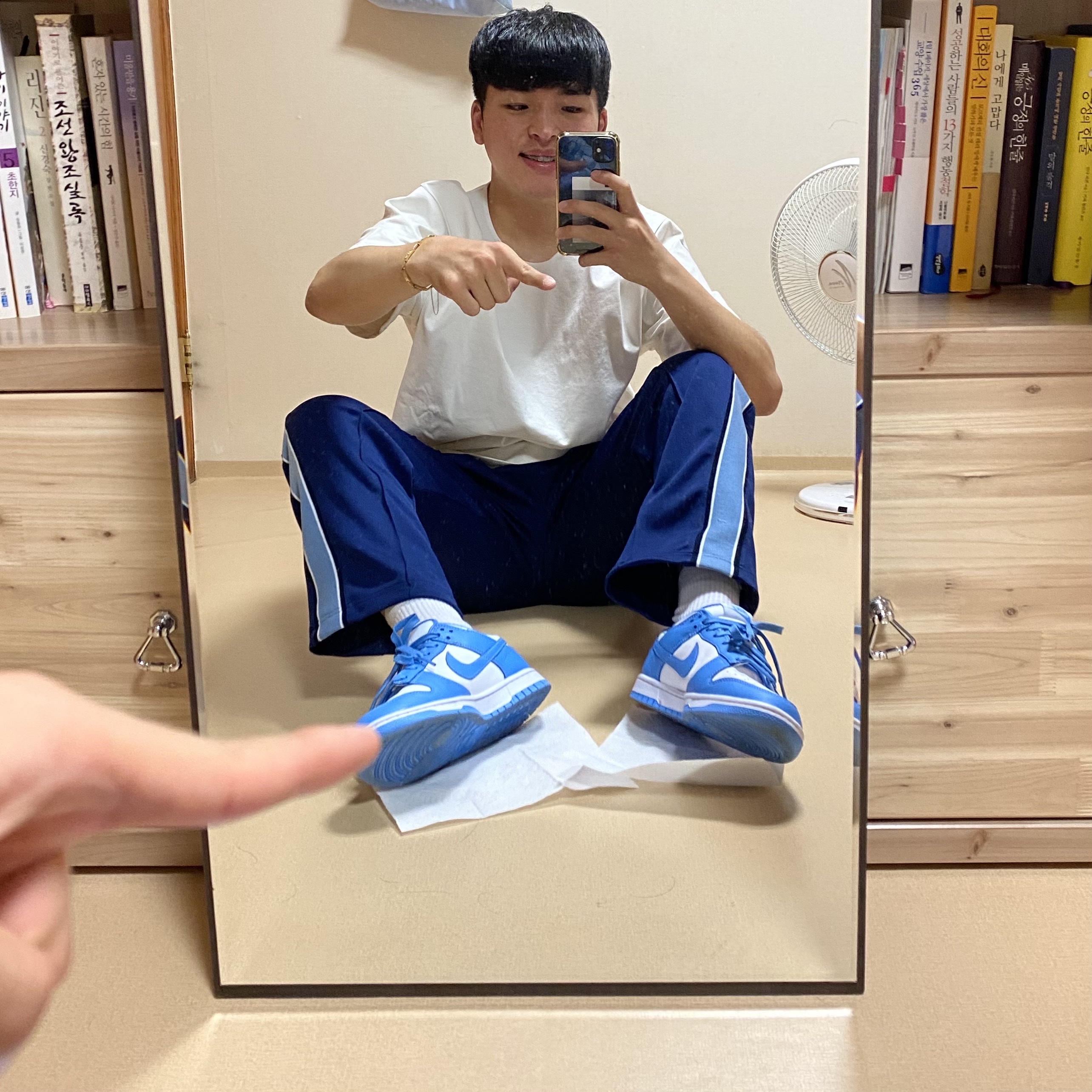 Nike Dunk Low Retro University Blue, IAB Studio Track Pants Navy - 21SS 착용 스타일