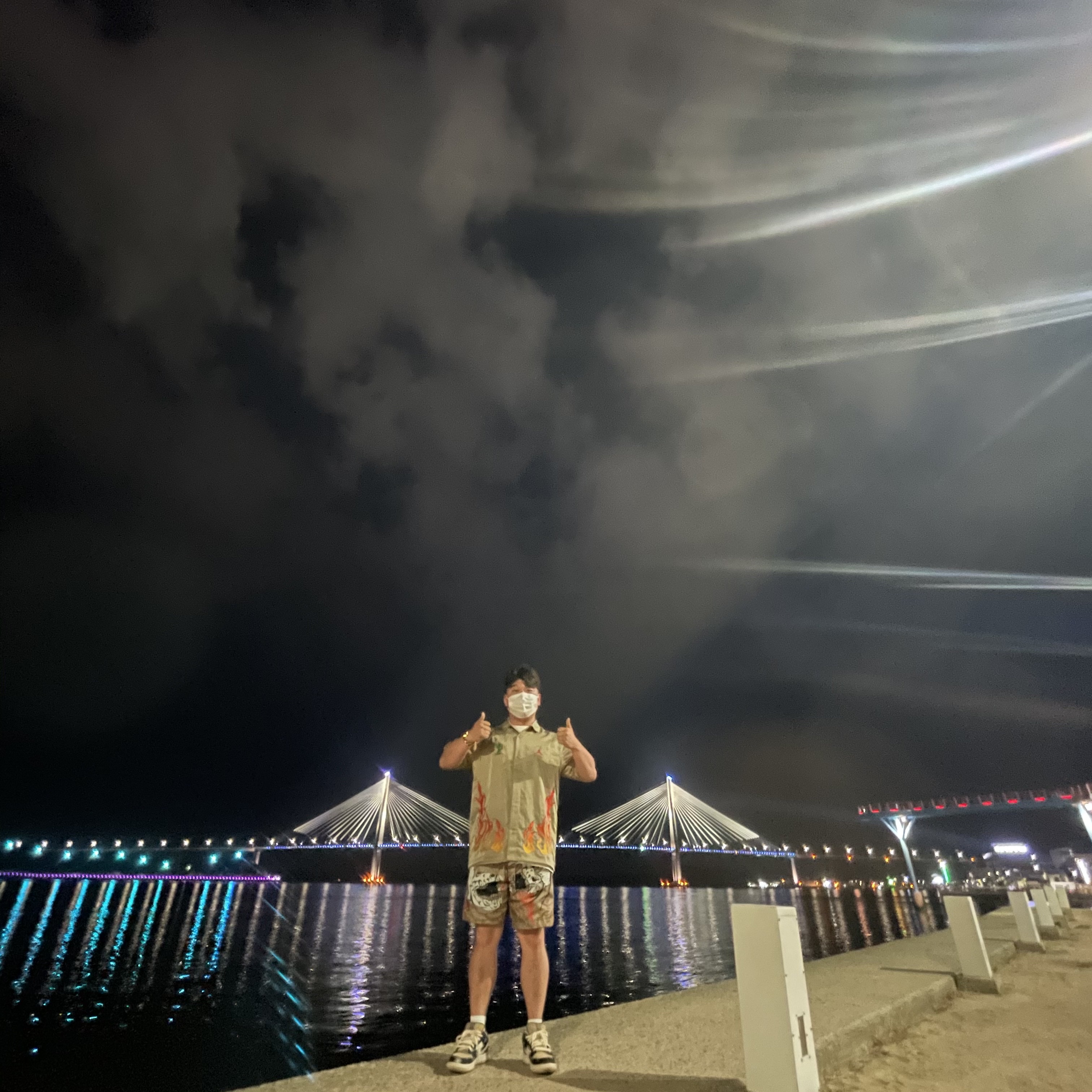 Nike x Travis Scott SB Dunk Low, Jordan x Travis Scott Pool Shorts - Asia 착용 스타일