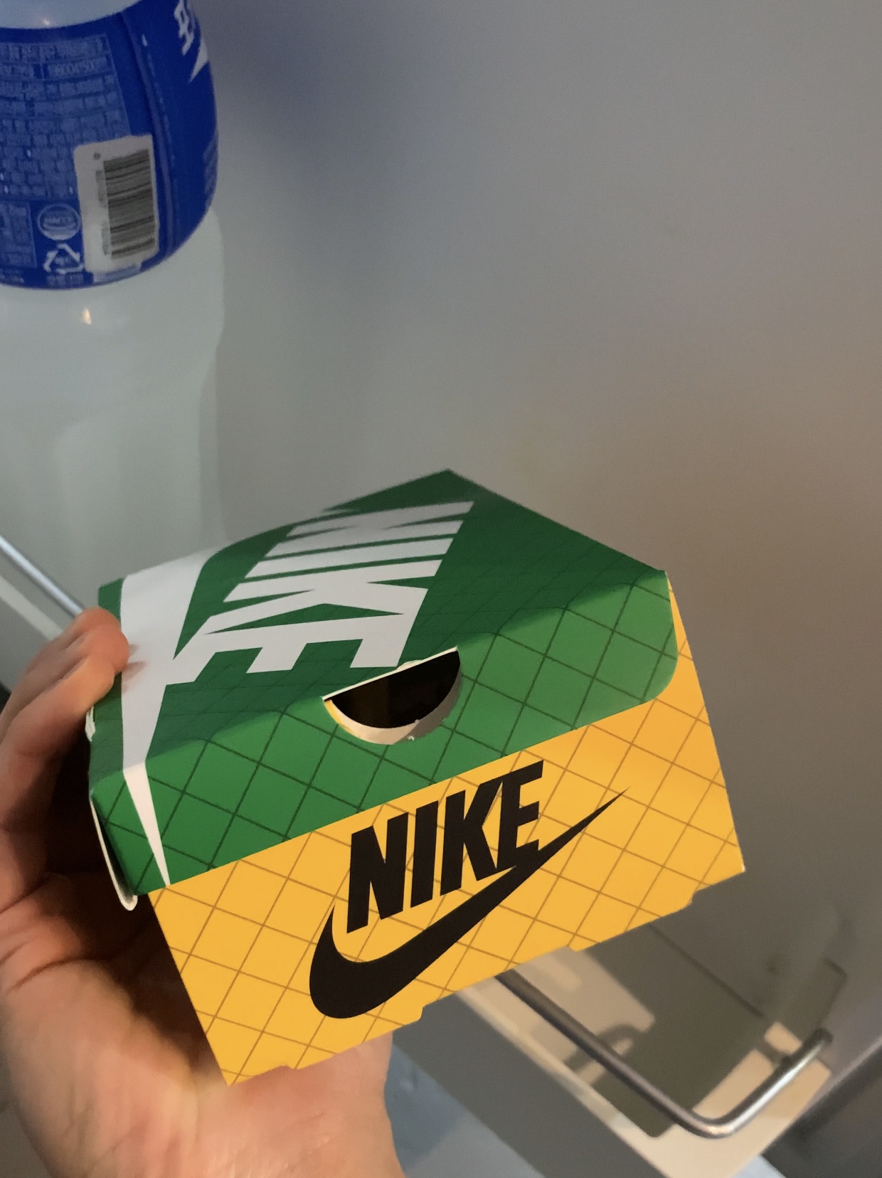 (W) Nike Air Max 90 LX Pineapple 착용 스타일 - 2