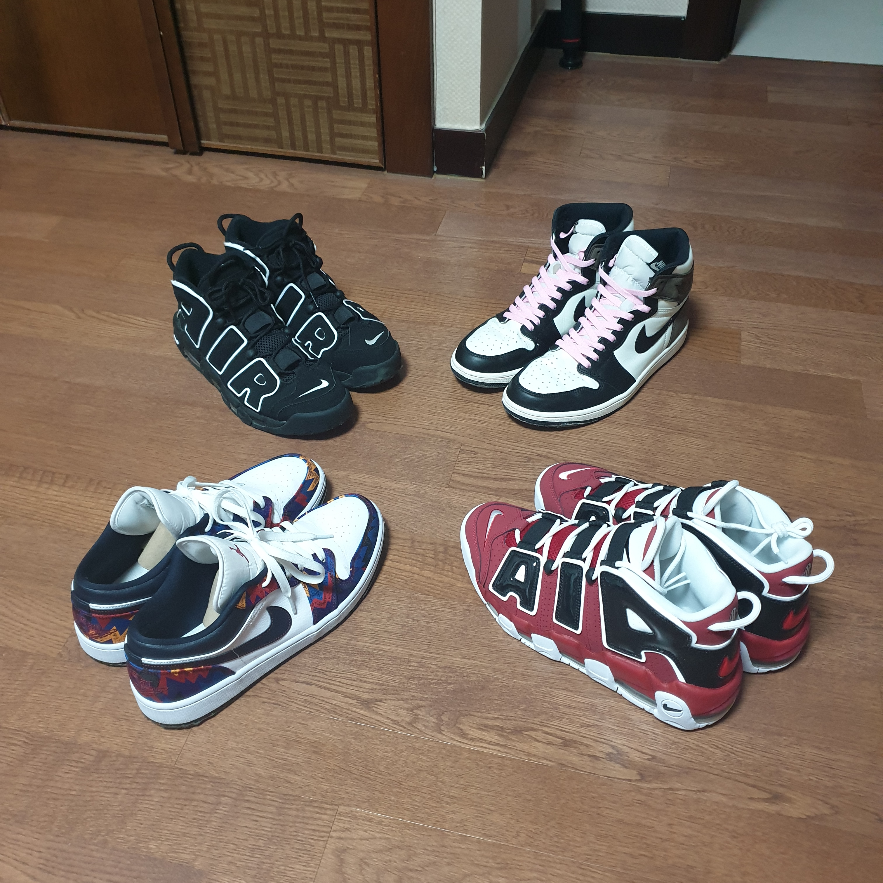 Jordan 1 Low SE Sweater, Jordan 1 Retro High OG Black Mocha 착용 스타일 - 2