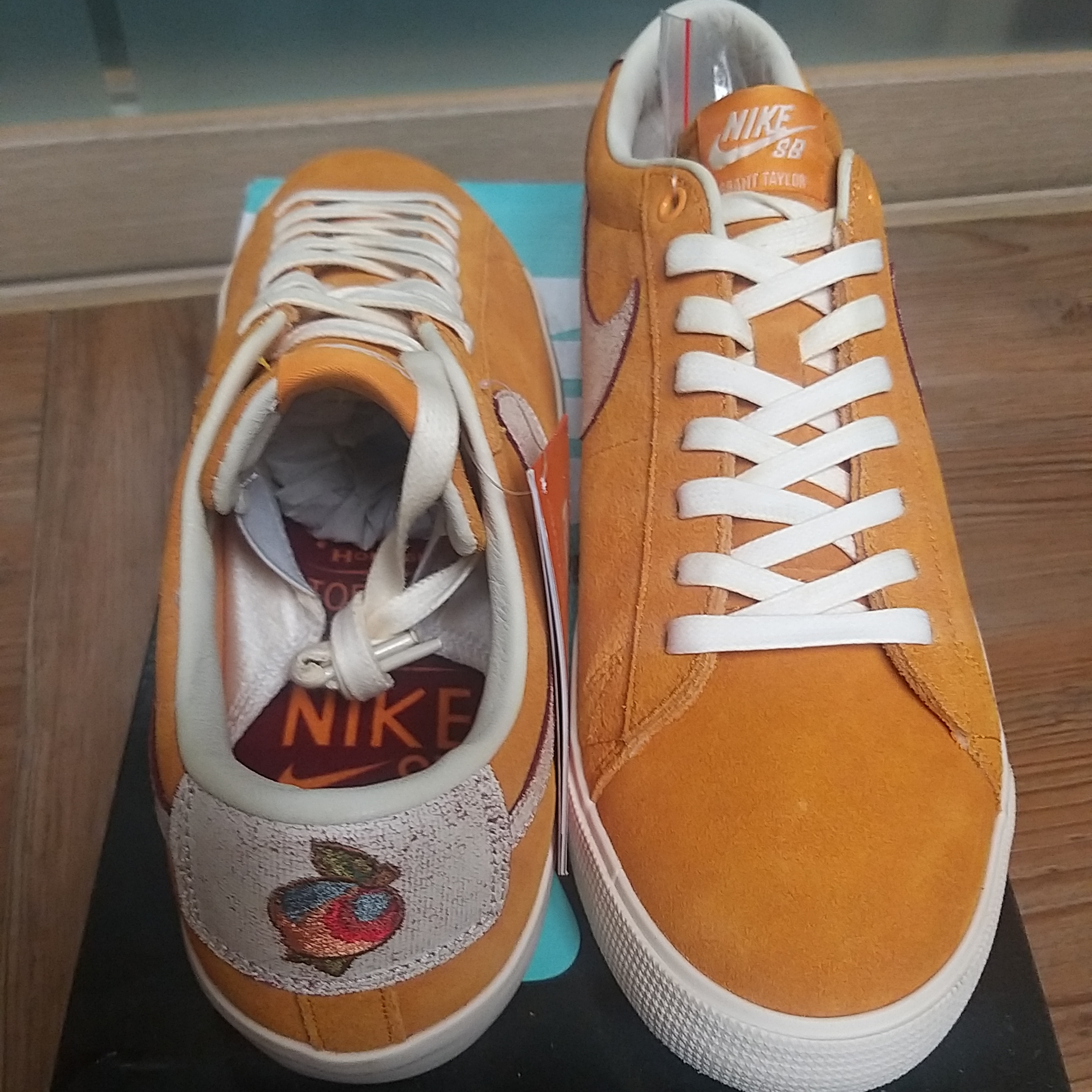 Nike SB Blazer Low GT QS Home State Georgia 착용 스타일 - 2