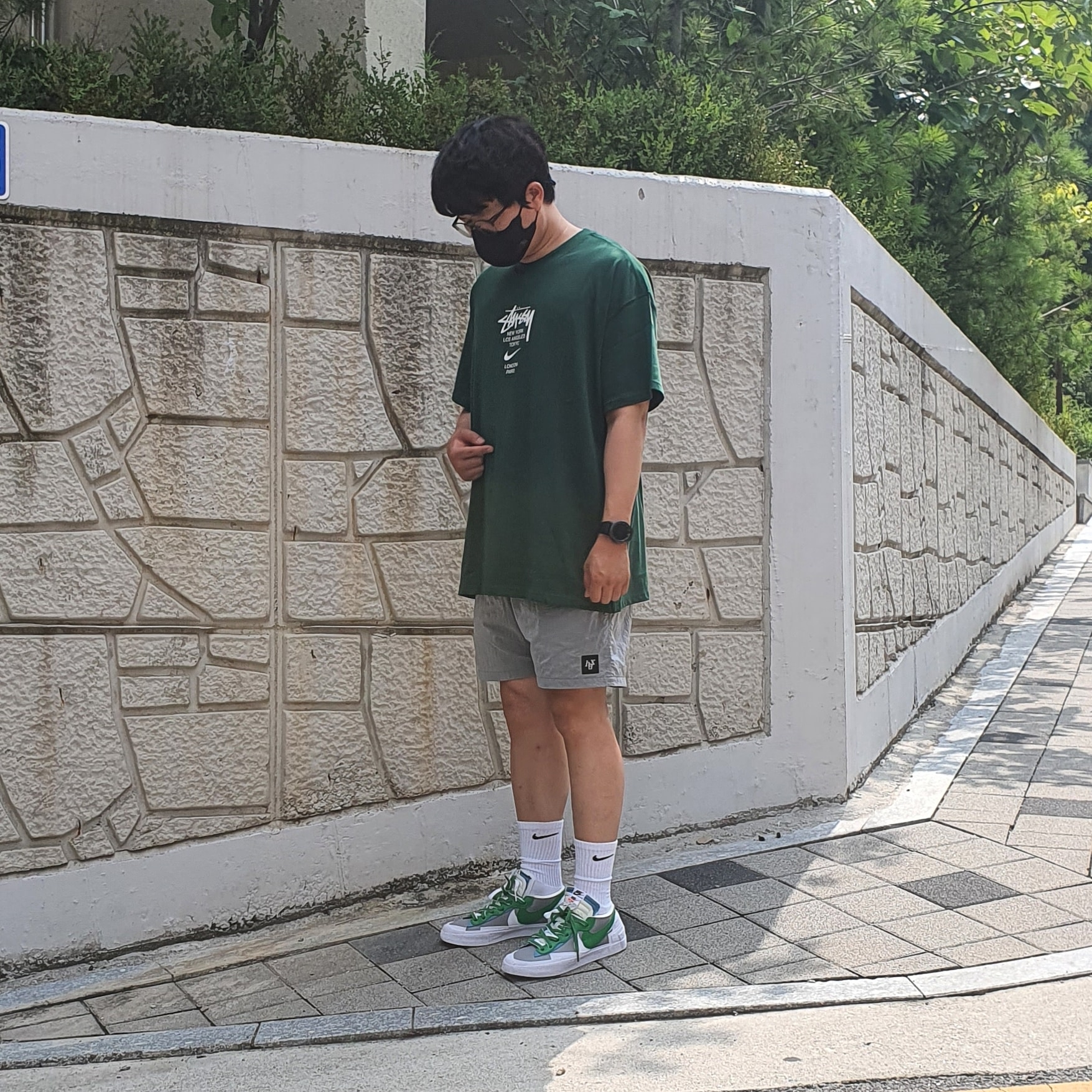 Nike x Stussy WT T-Shirt Green - US/EU, Nike x Sacai Blazer Low Classic Green 착용 스타일