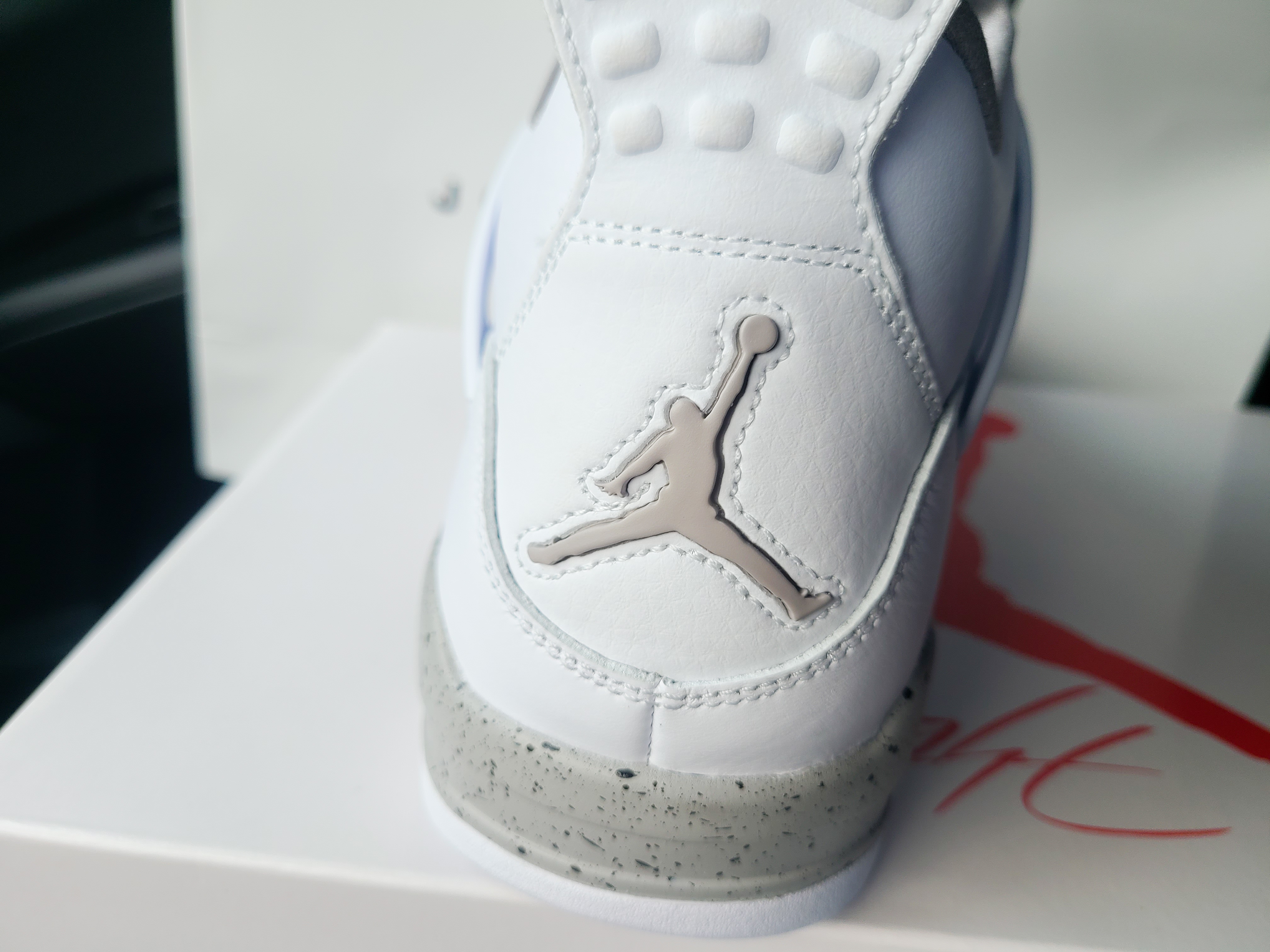 Jordan 4 Retro Tech White 착용 스타일 - 2