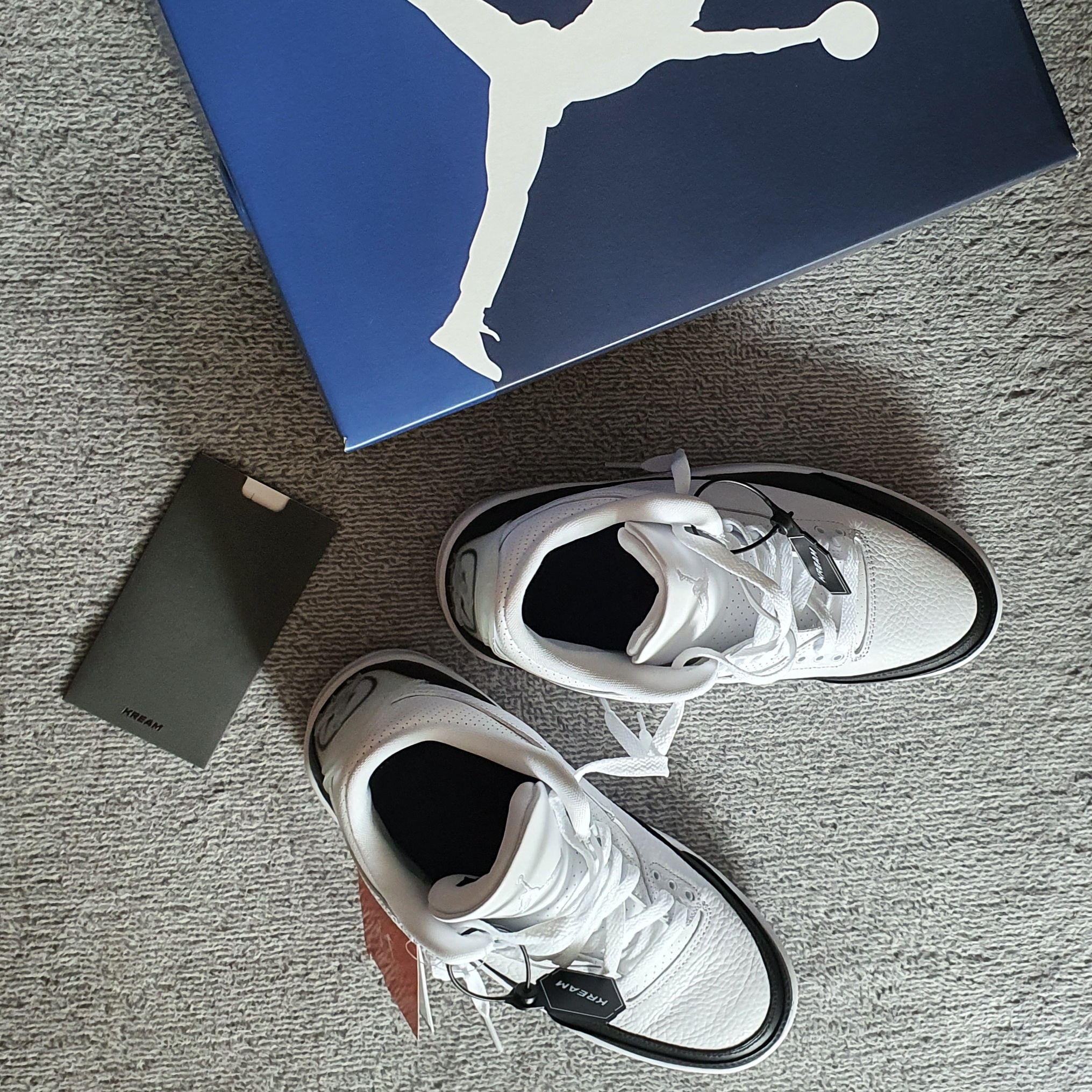 Jordan 3 x Fragment Retro SP White Black 착용 스타일 - 4