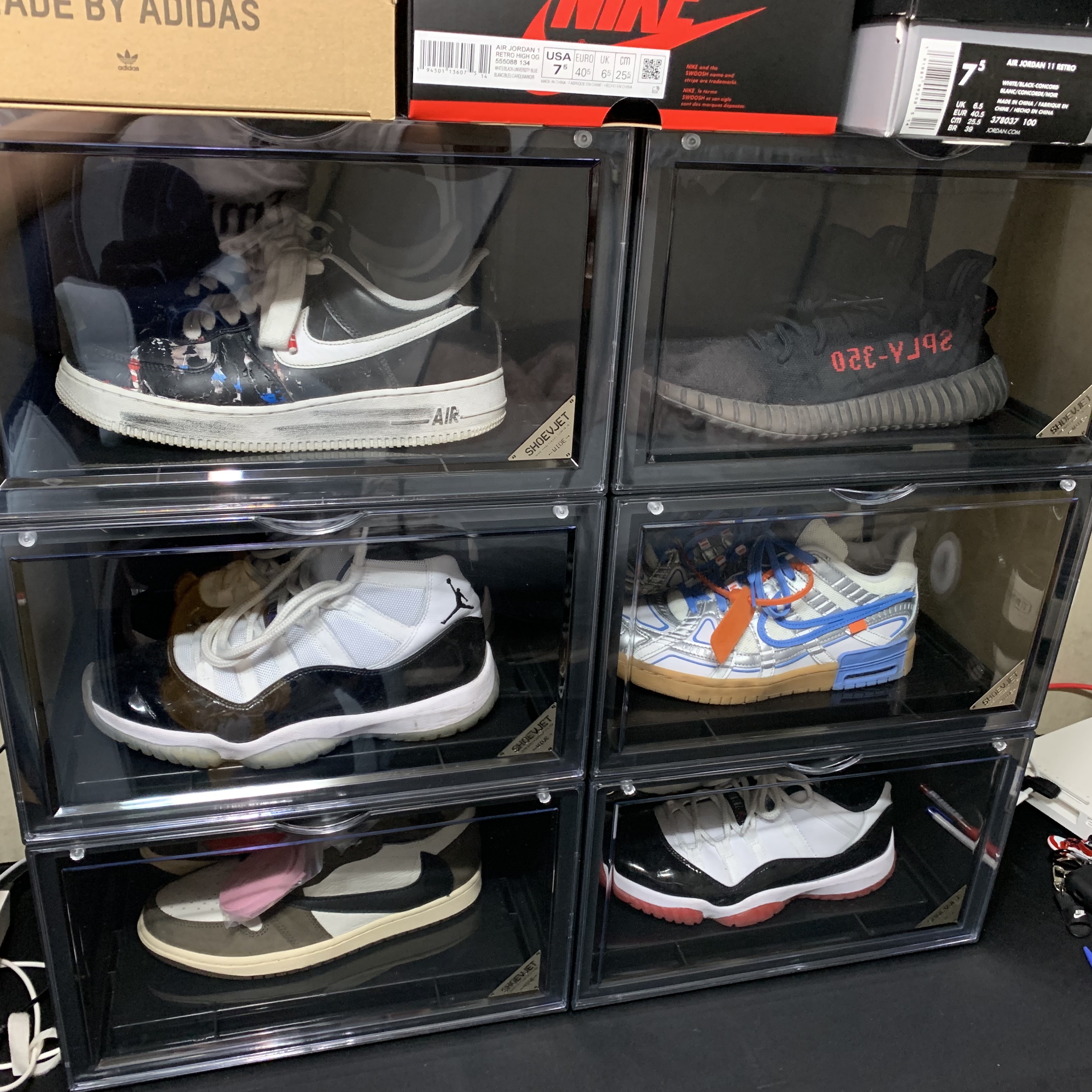 Jordan 1 x Travis Scott Retro High OG SP Mocha, Jordan 11 Retro Concord 2018 착용 스타일