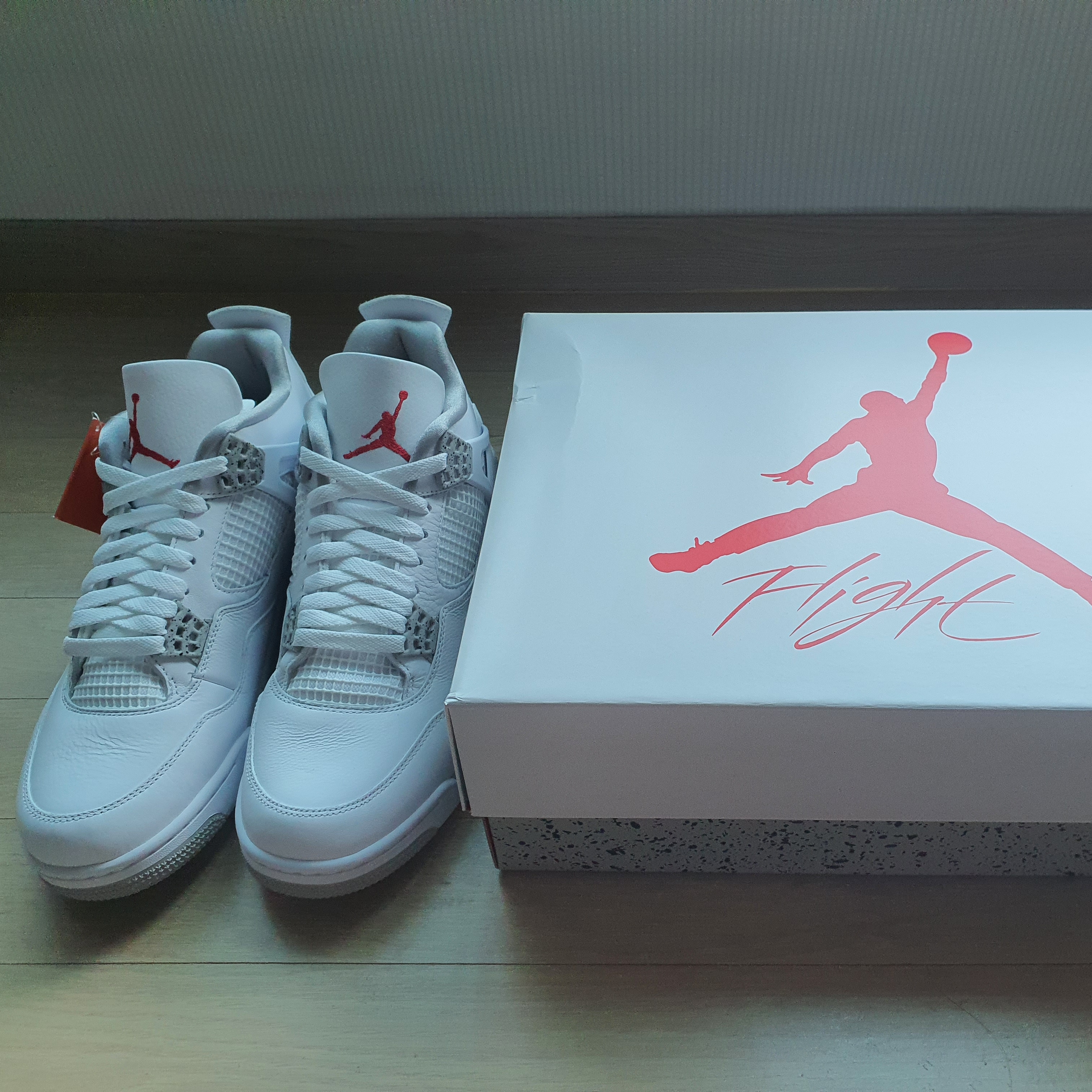 Jordan 4 Retro Tech White 착용 스타일 - 2