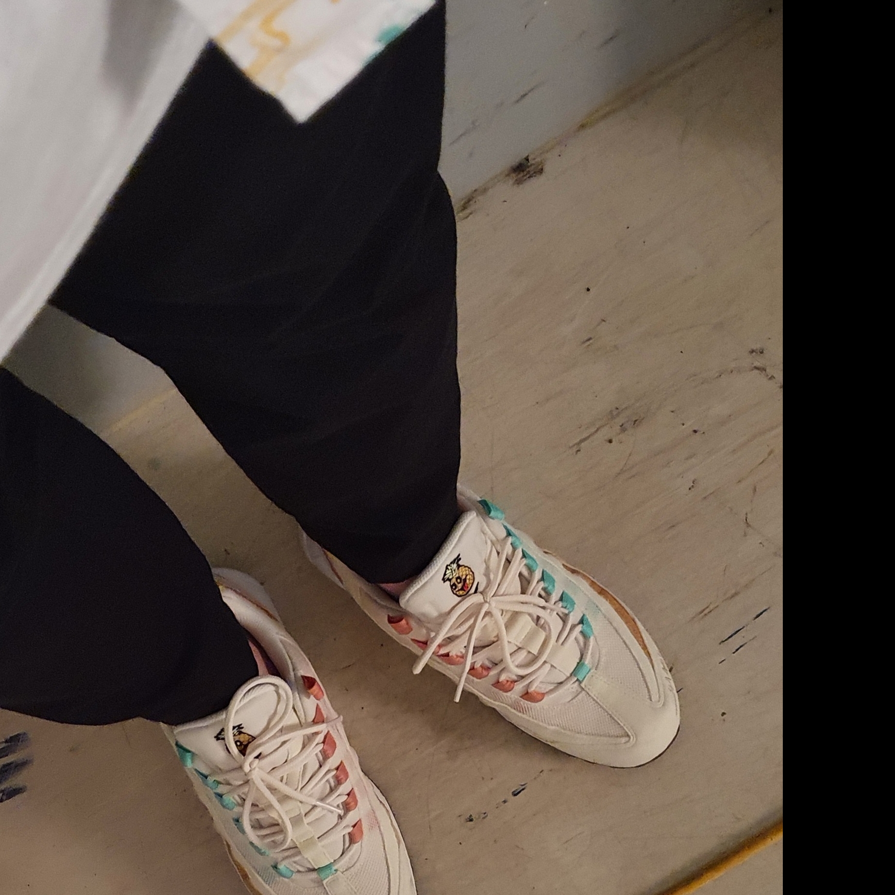 Nike Air Max 95 NRG Pineapple 착용 스타일