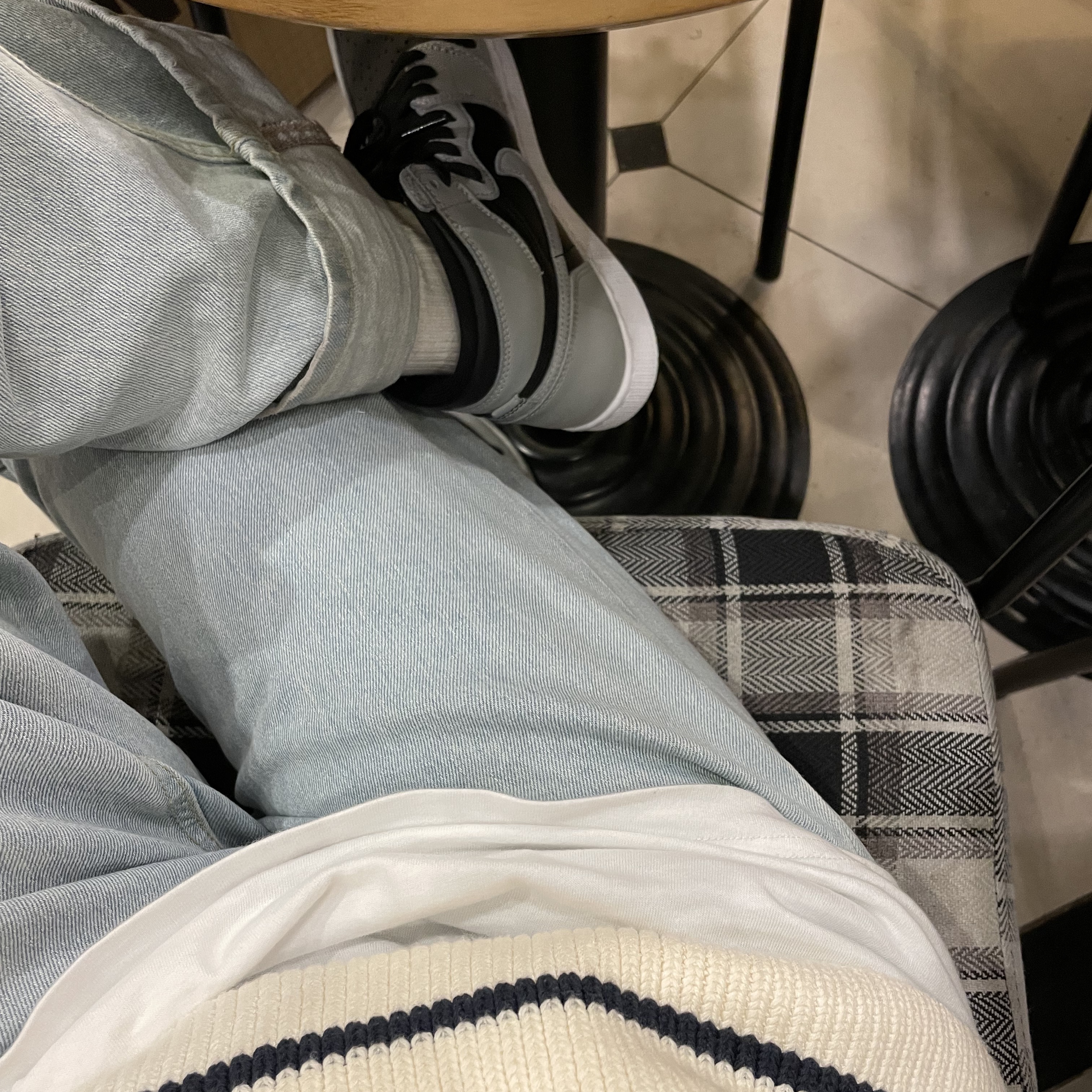 Jordan 1 Retro High OG Shadow 2.0 착용 스타일