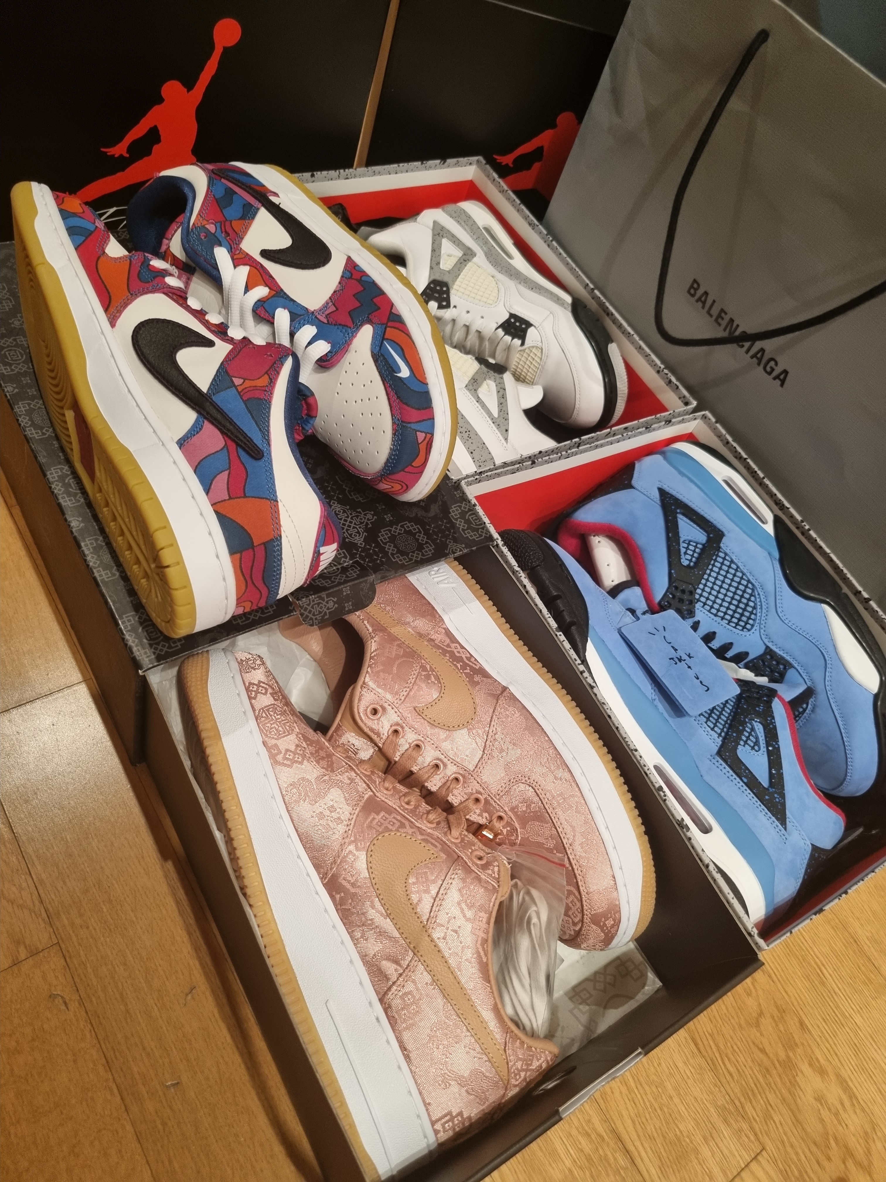 Jordan 4 Retro OG White Cement 2016, Nike x Clot Air Force 1 Low Rose Gold Silk 착용 스타일