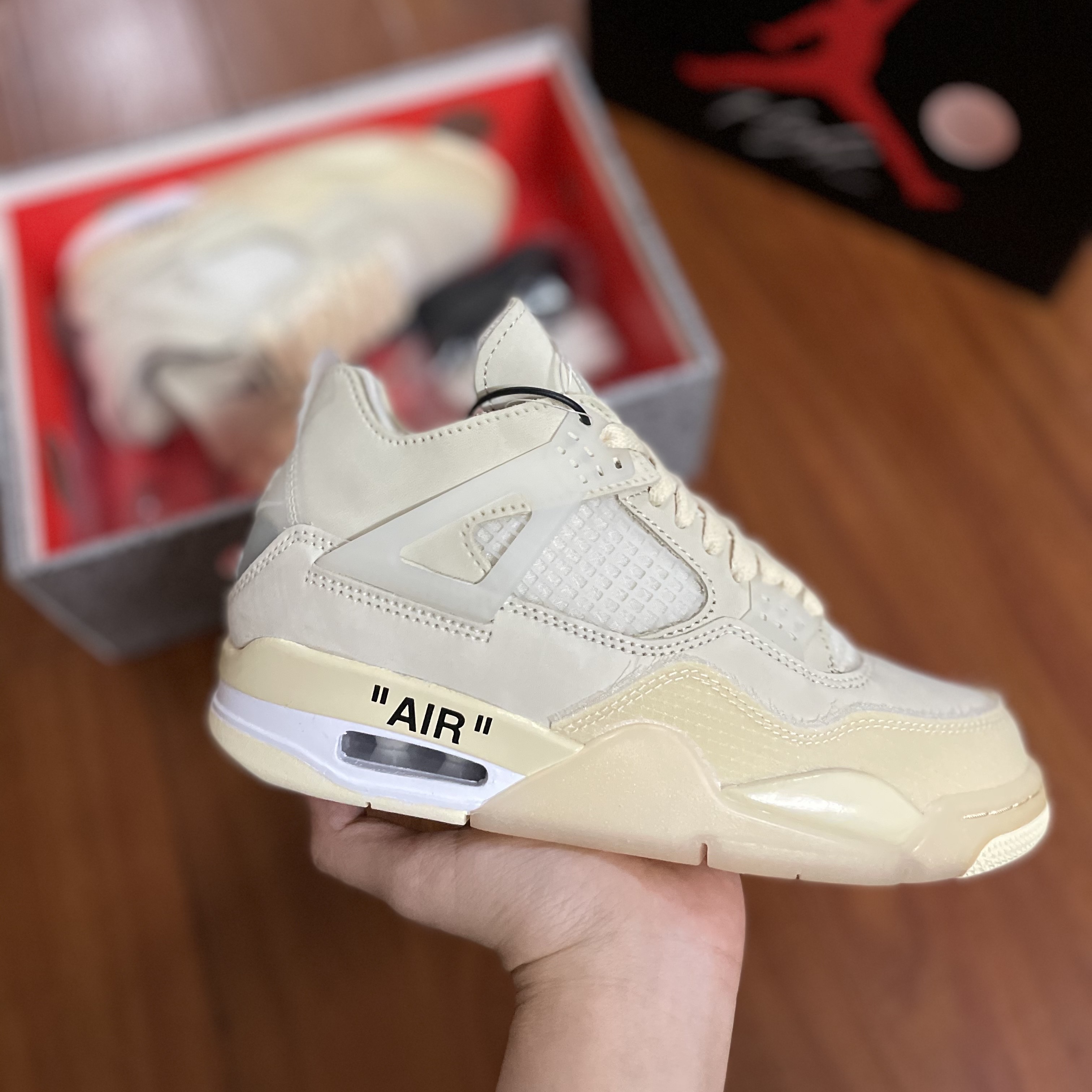 (W) Jordan 4 x Off-White Retro SP Sail 착용 스타일