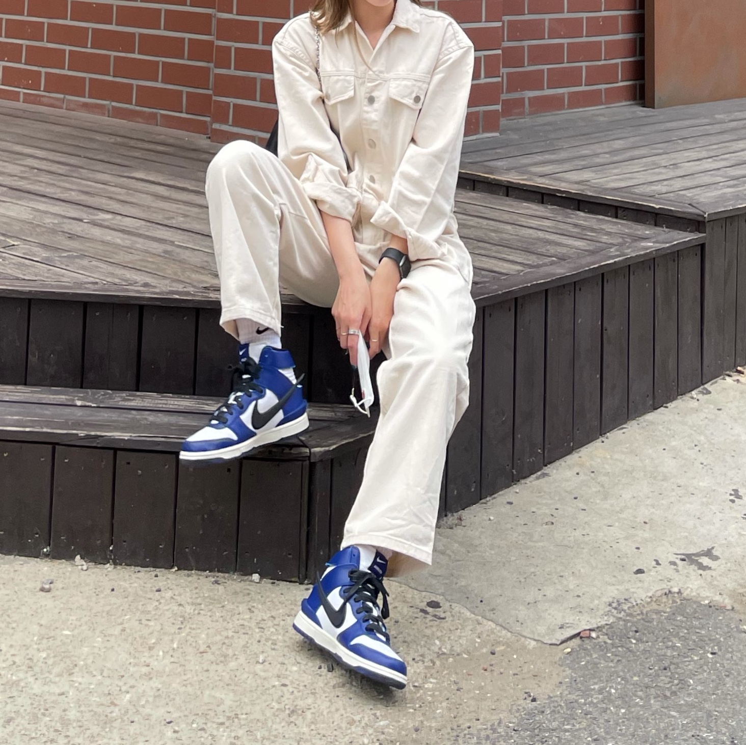 Nike x Ambush Dunk High Deep Royal Blue 착용 스타일 - 4