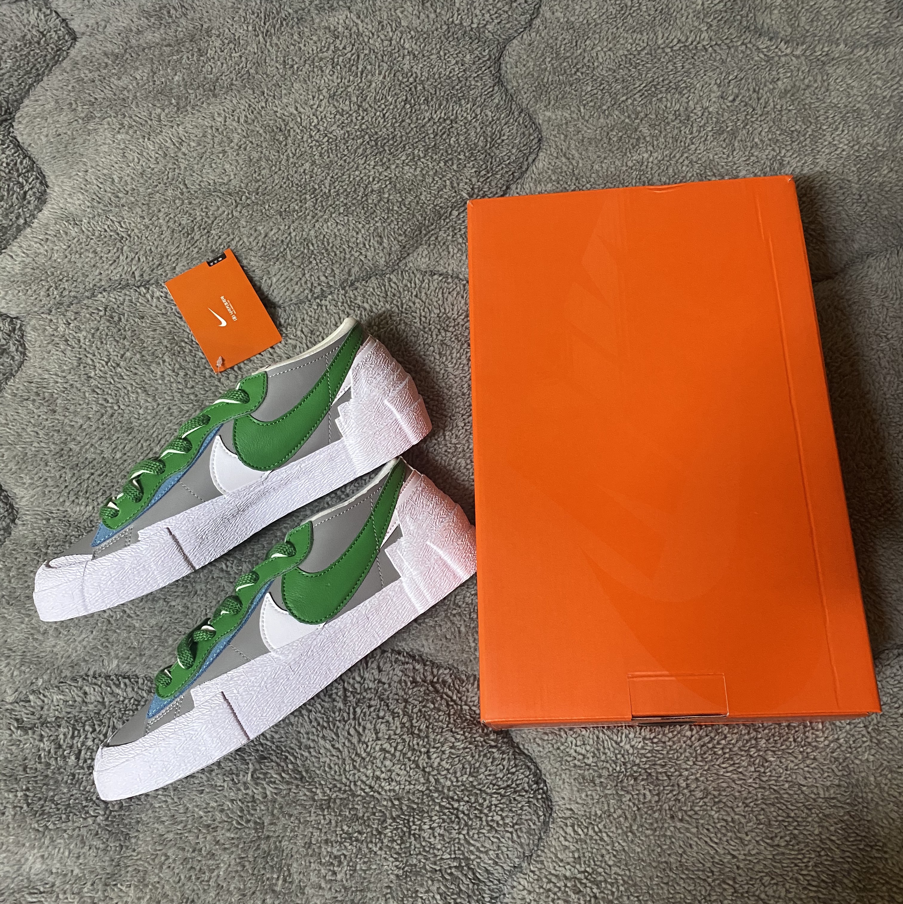 Nike x Sacai Blazer Low Classic Green 착용 스타일