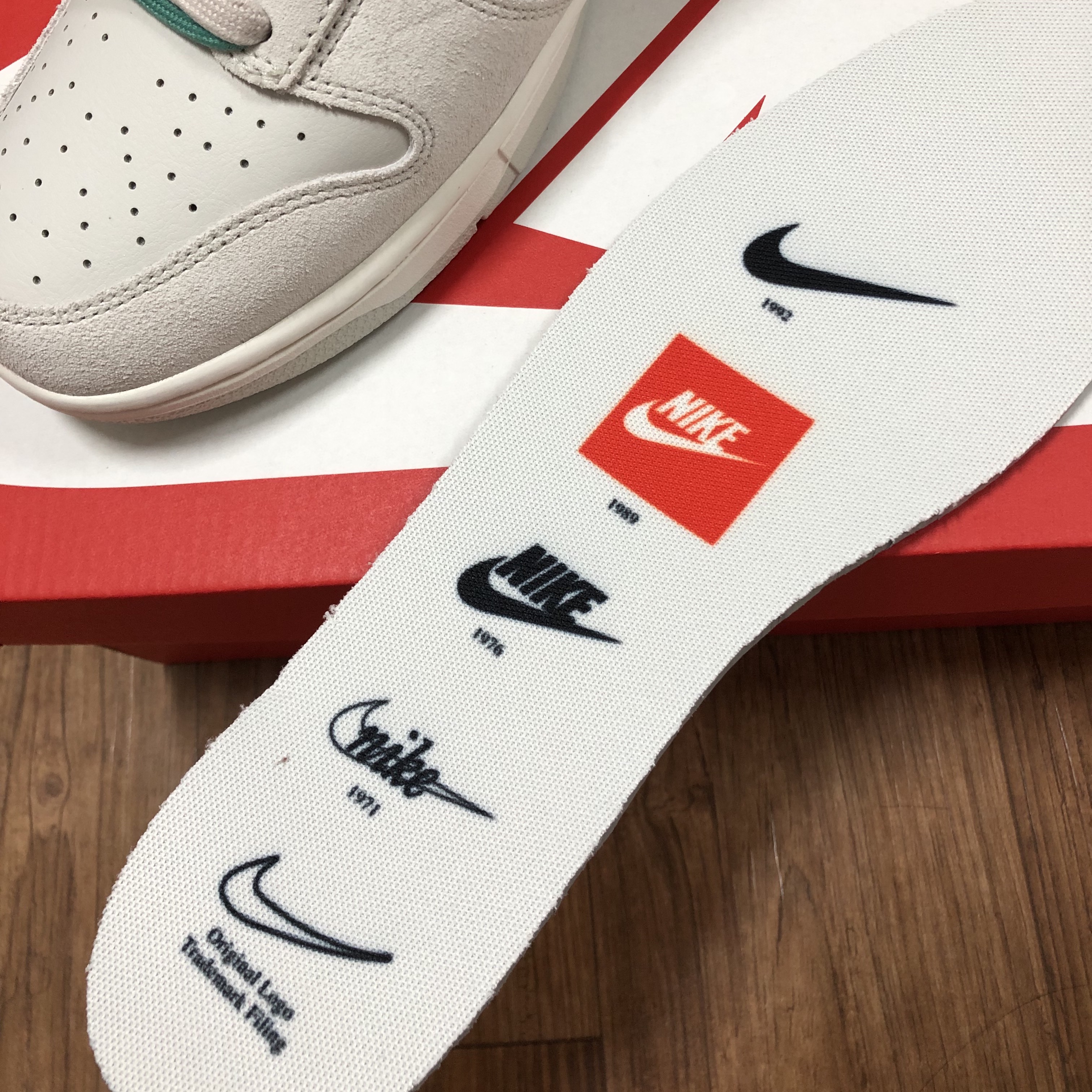 Nike Dunk High SE First Use Sail 착용 스타일 - 3