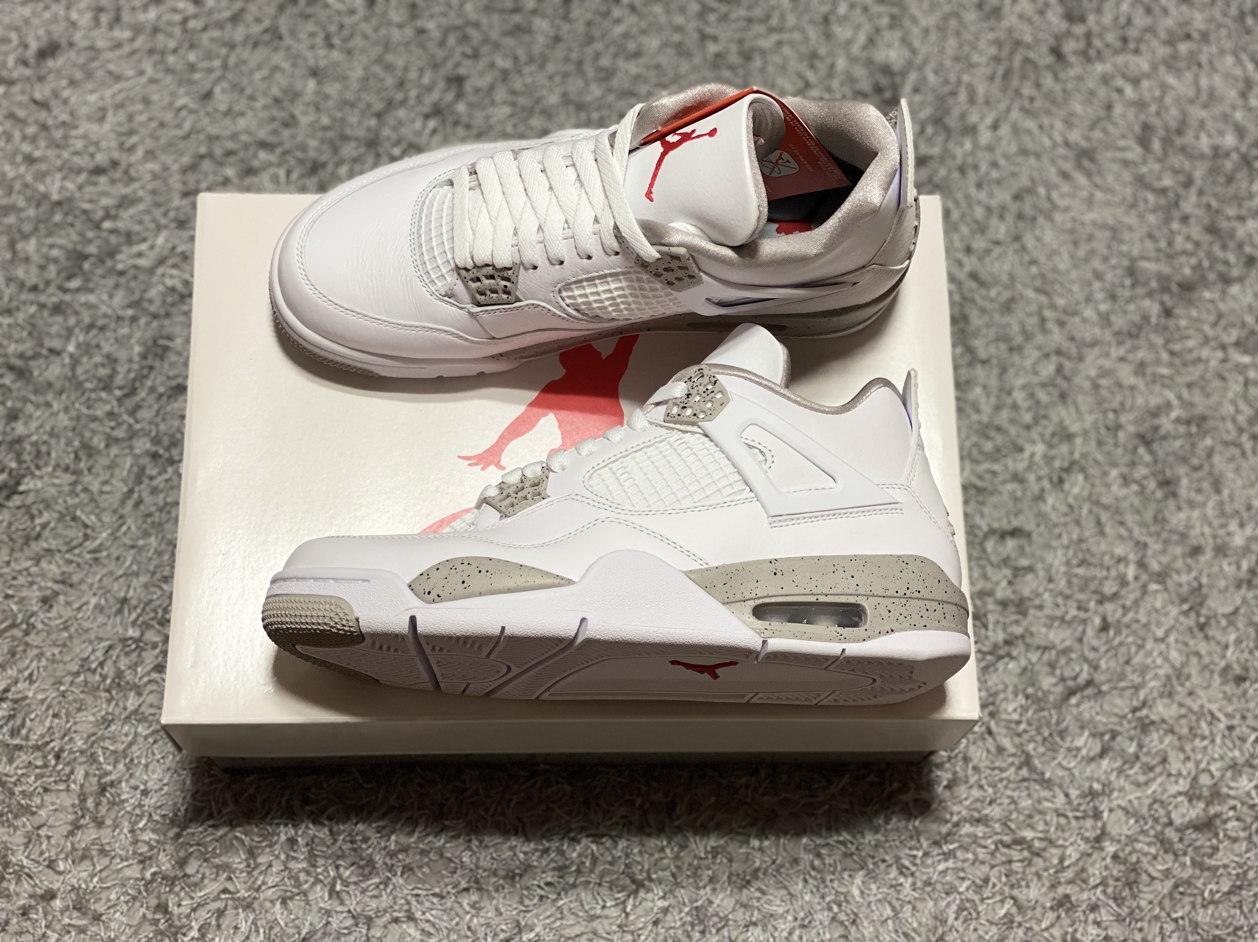 Jordan 4 Retro Tech White 착용 스타일 - 2