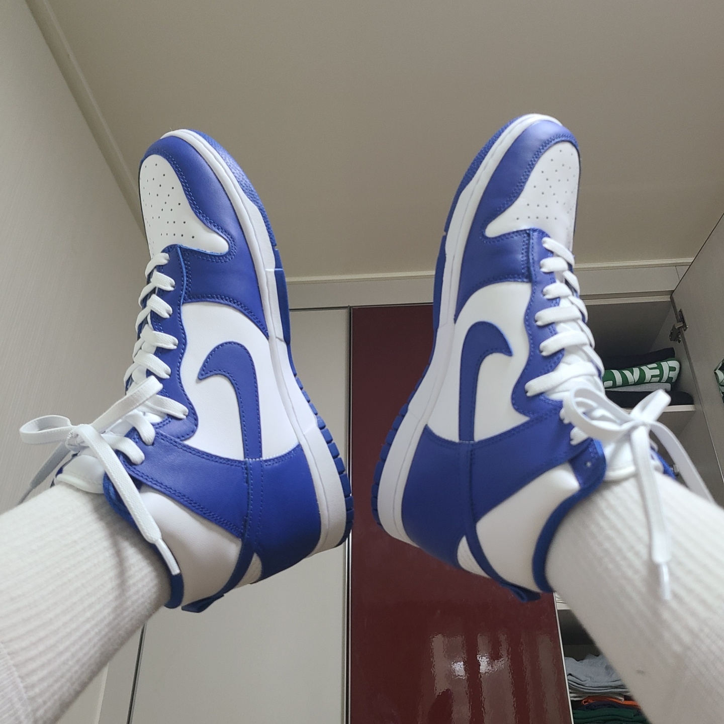 Nike Dunk High Retro Game Royal 착용 스타일