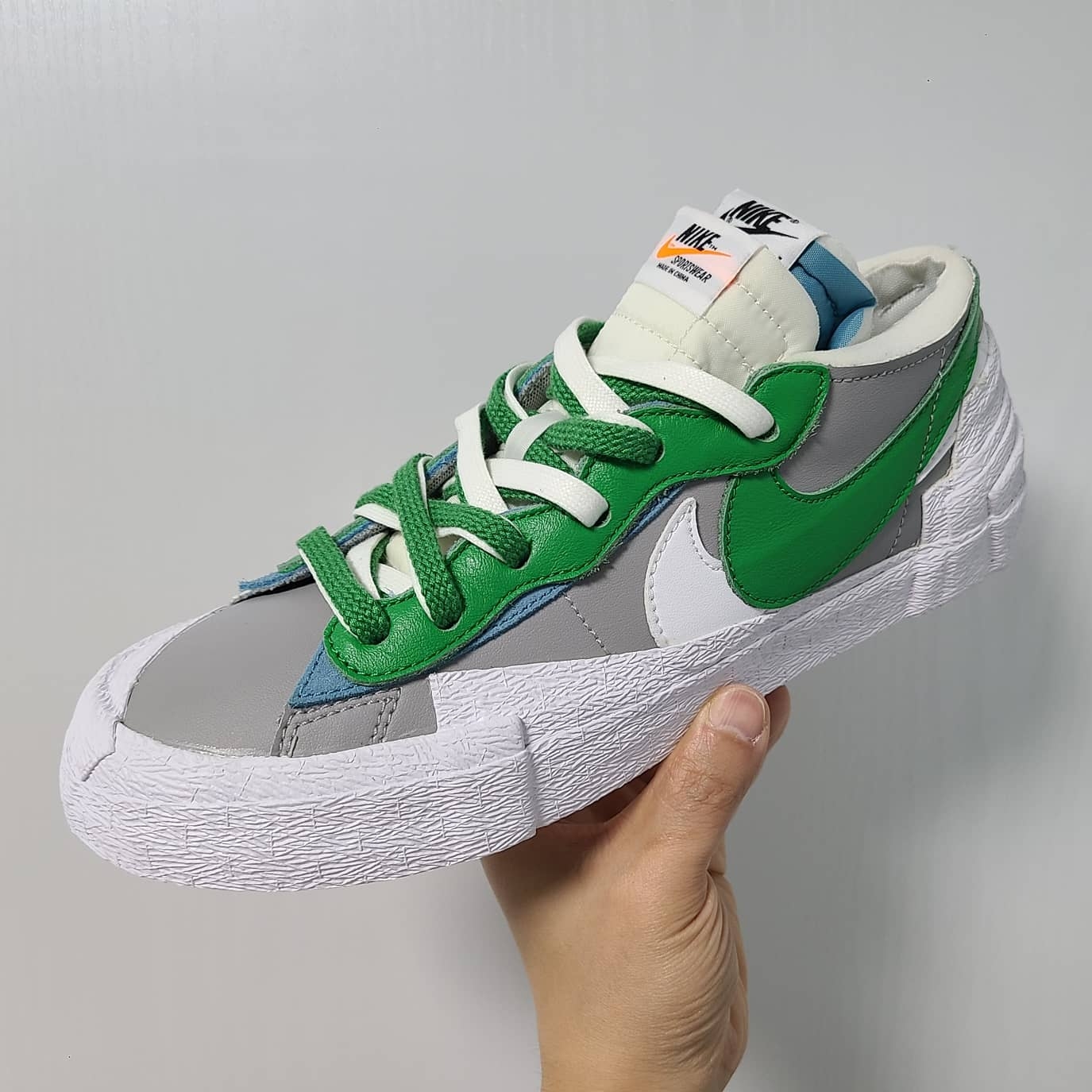 Nike x Sacai Blazer Low Classic Green 착용 스타일 - 1
