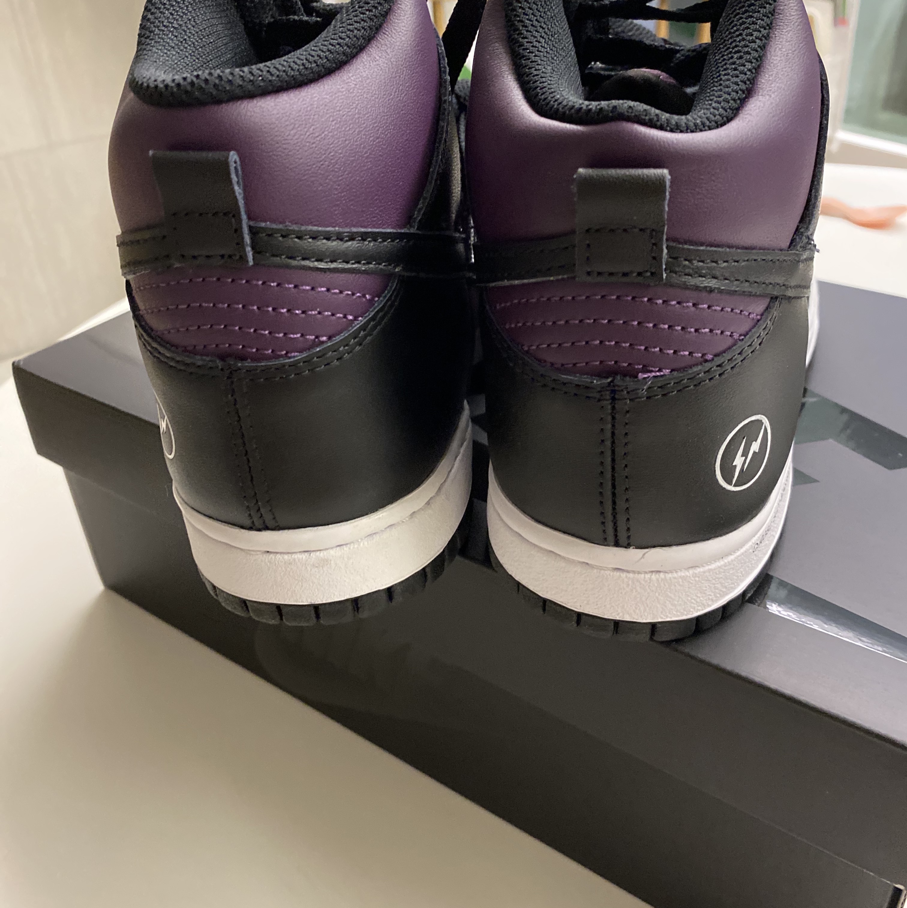 Nike x Fragment Dunk High Black 착용 스타일 - 4