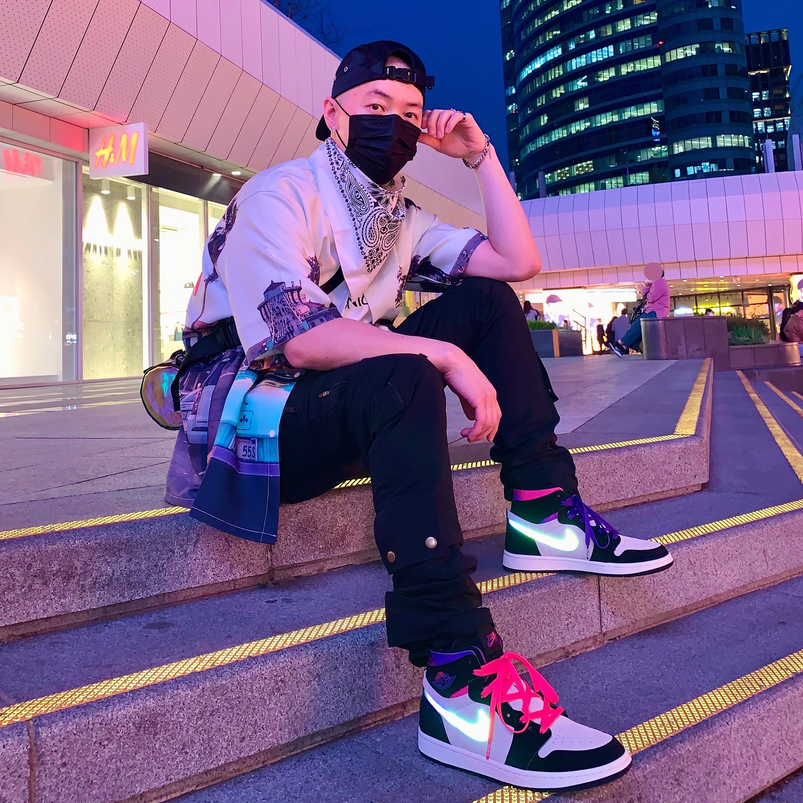 Jordan 1 x Paris Saint-Germain Zoom Air CMFT 착용 스타일