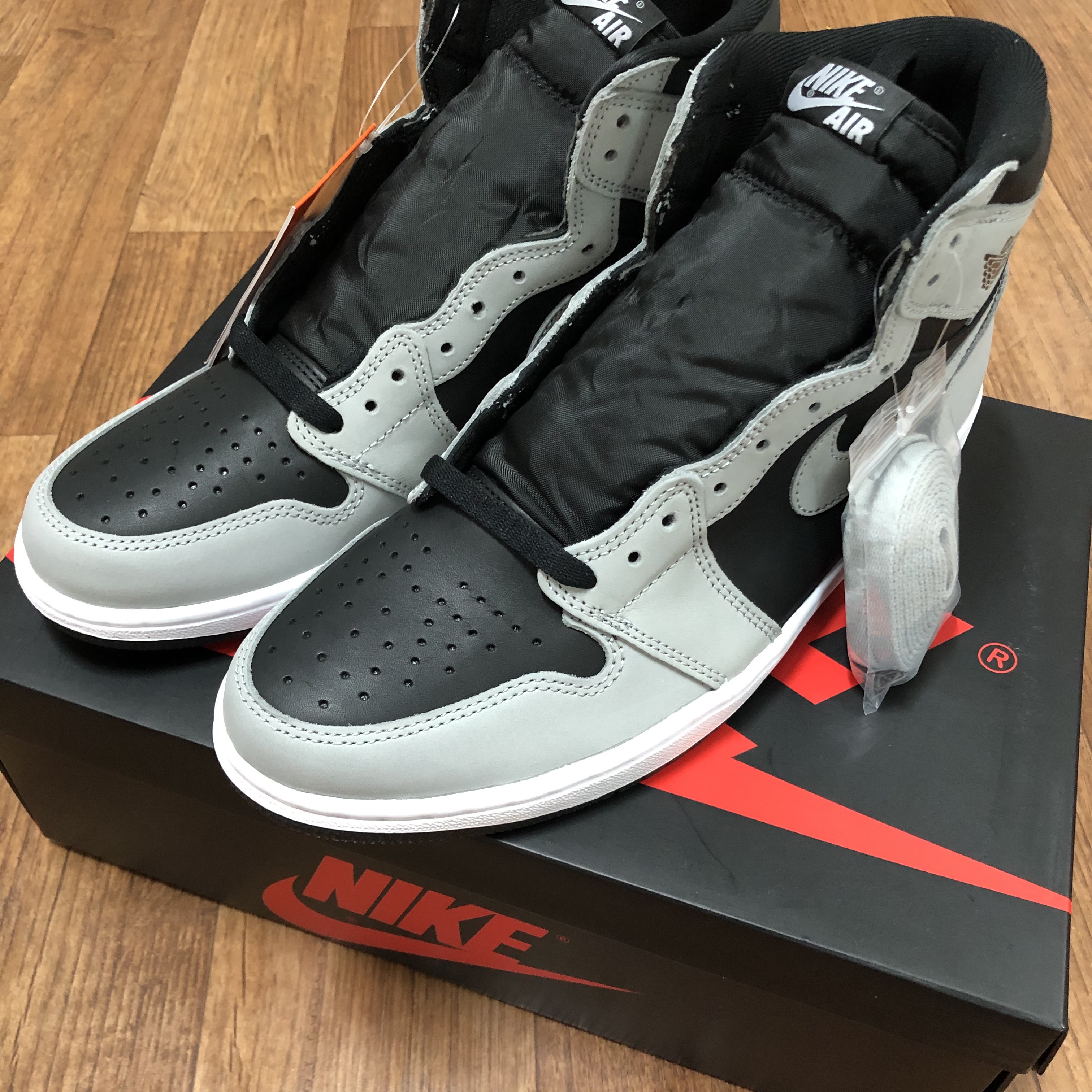 Jordan 1 Retro High OG Shadow 2.0 착용 스타일 - 1