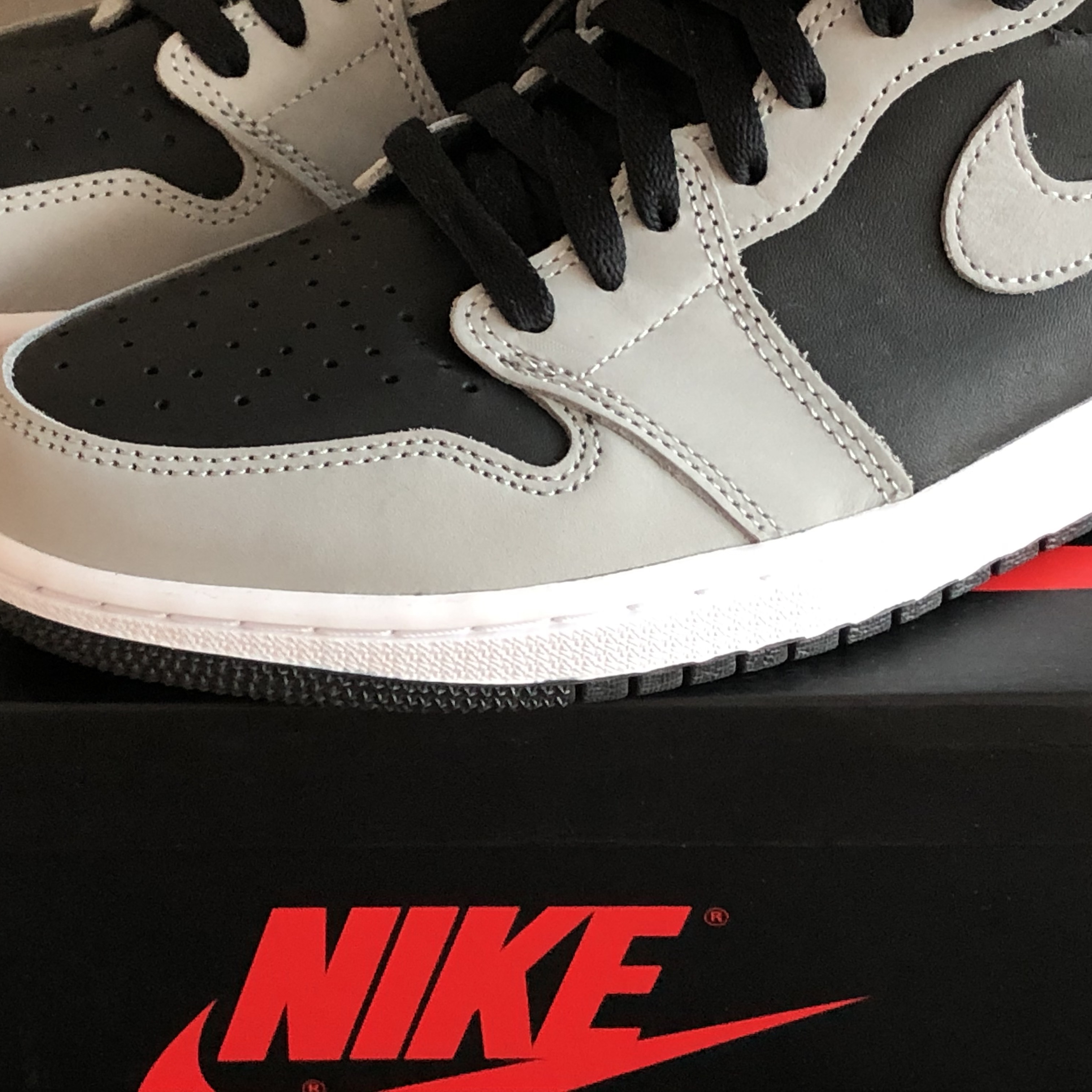 Jordan 1 Retro High OG Shadow 2.0 착용 스타일 - 2