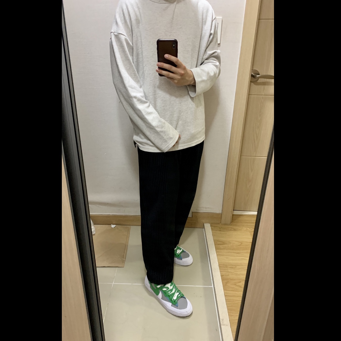 Nike x Sacai Blazer Low Classic Green 착용 스타일
