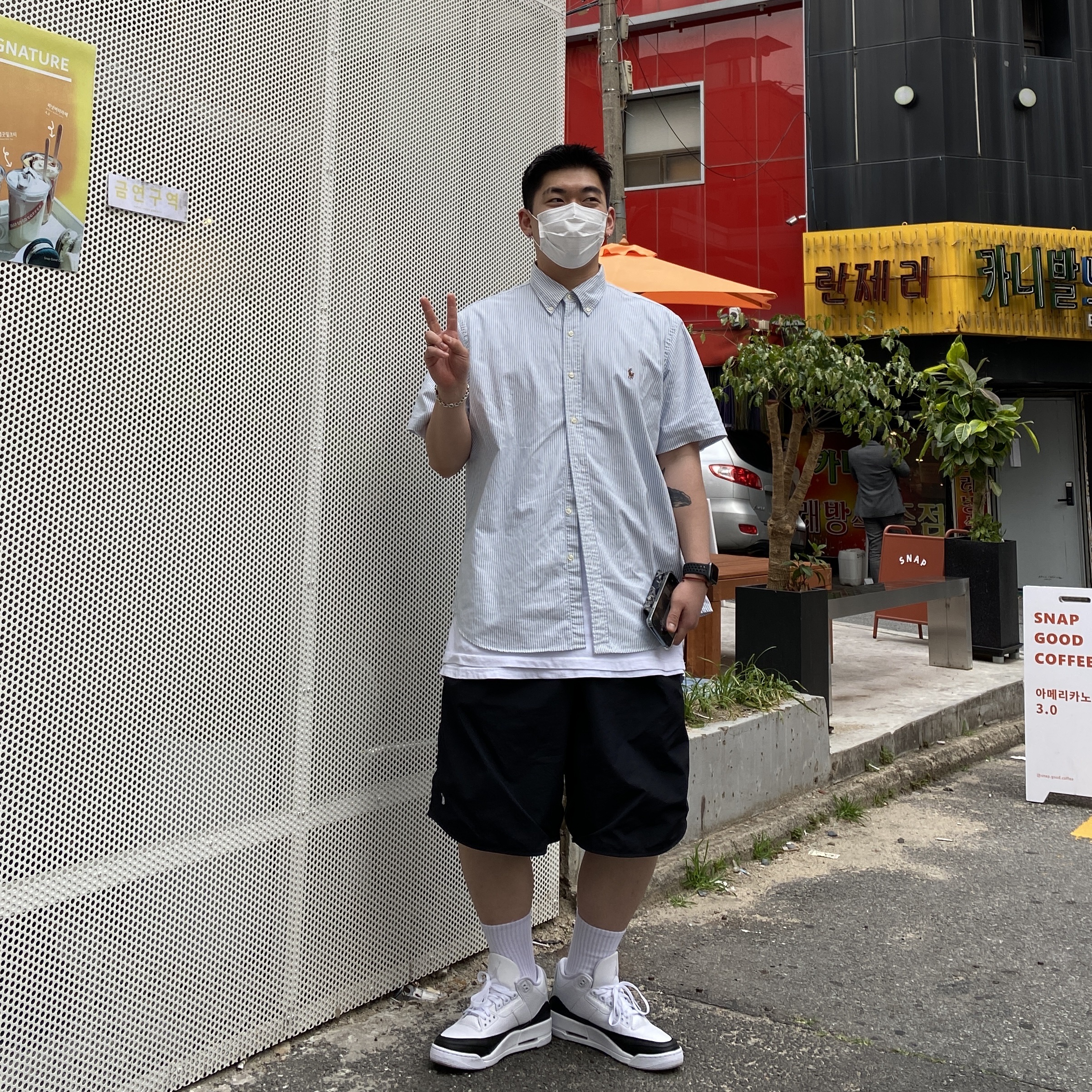 Jordan 3 x Fragment Retro SP White Black 착용 스타일