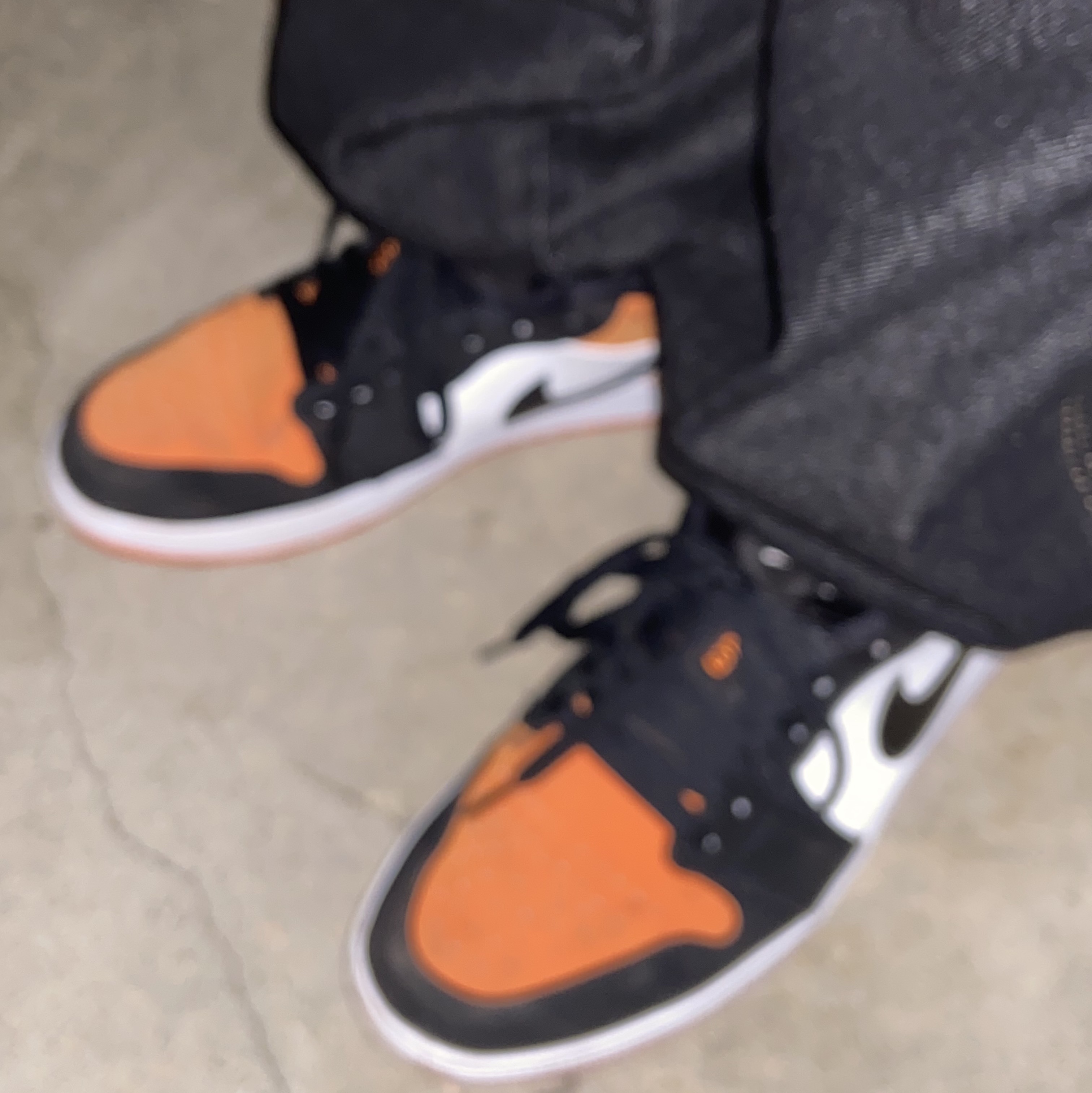 Jordan 1 Low Shattered Backboard 착용 스타일 - 1