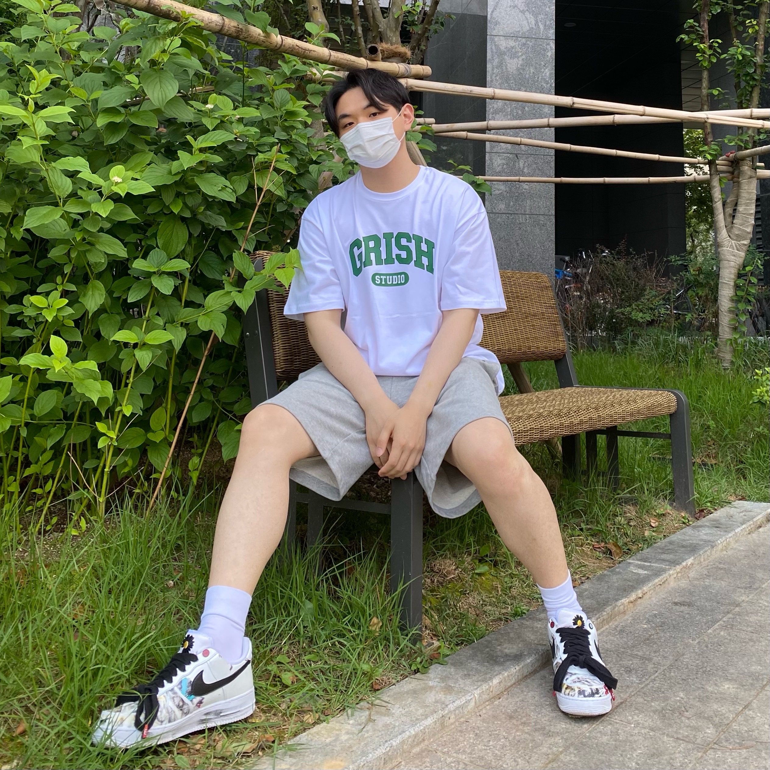 Nike x Peaceminusone Air Force 1 Low Para-Noise 2.0 착용 스타일