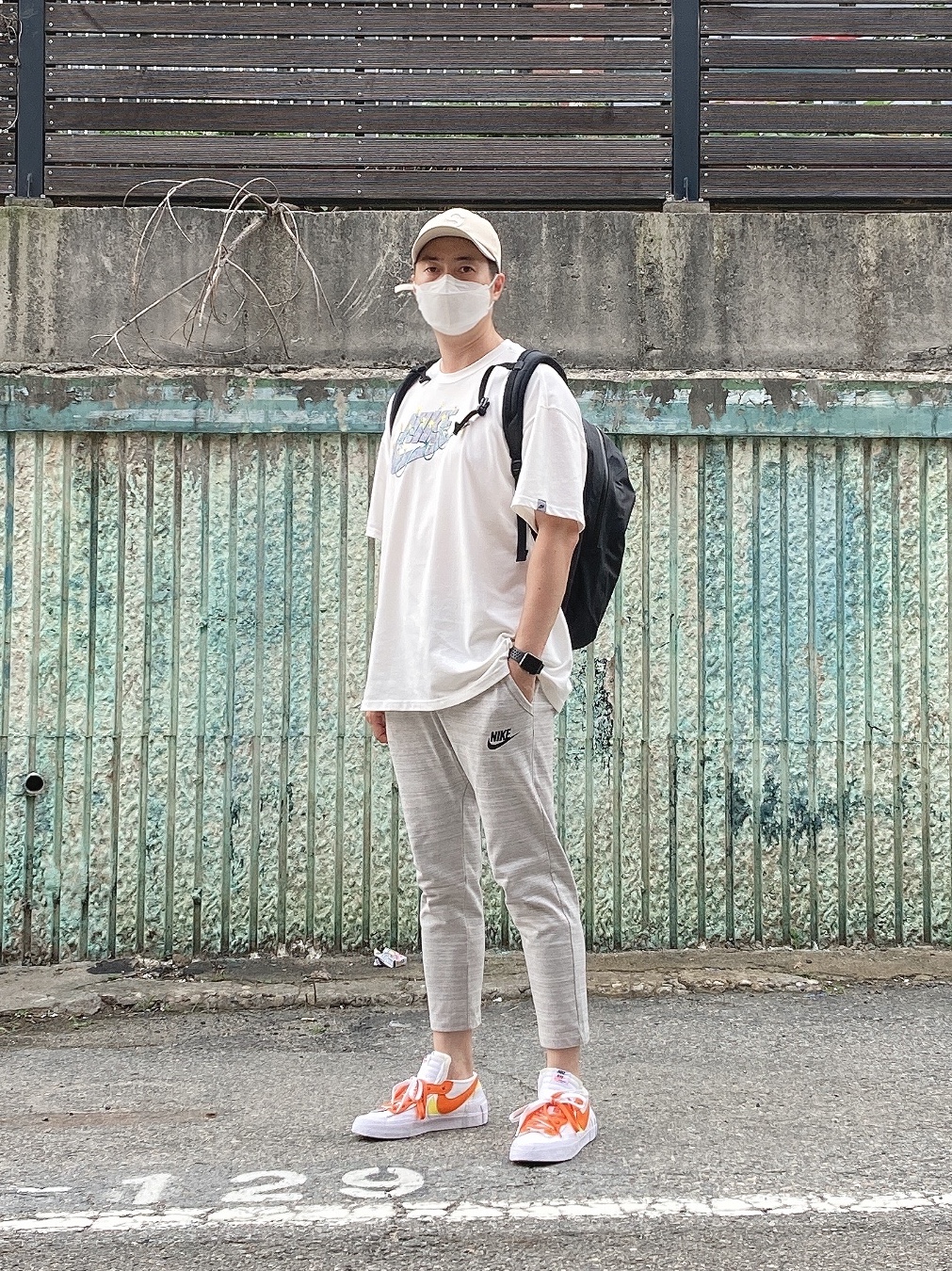 Nike x Sacai Blazer Low Magma Orange 착용 스타일
