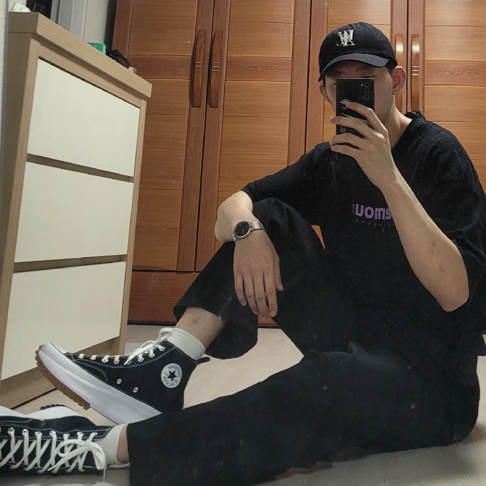 KREAM 프로필 이미지