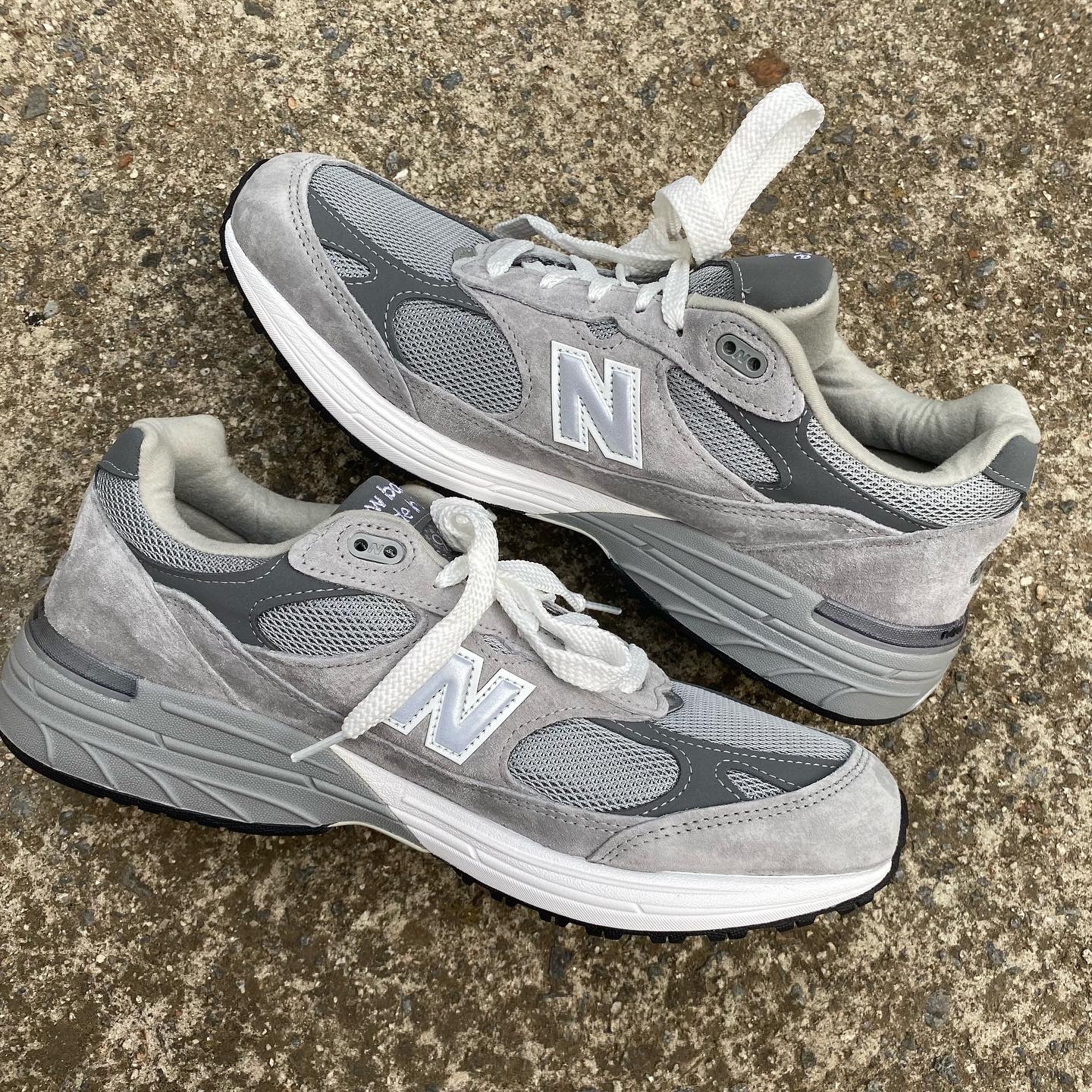 New Balance 993 Made in USA Grey - D Standard 착용 스타일 - 2