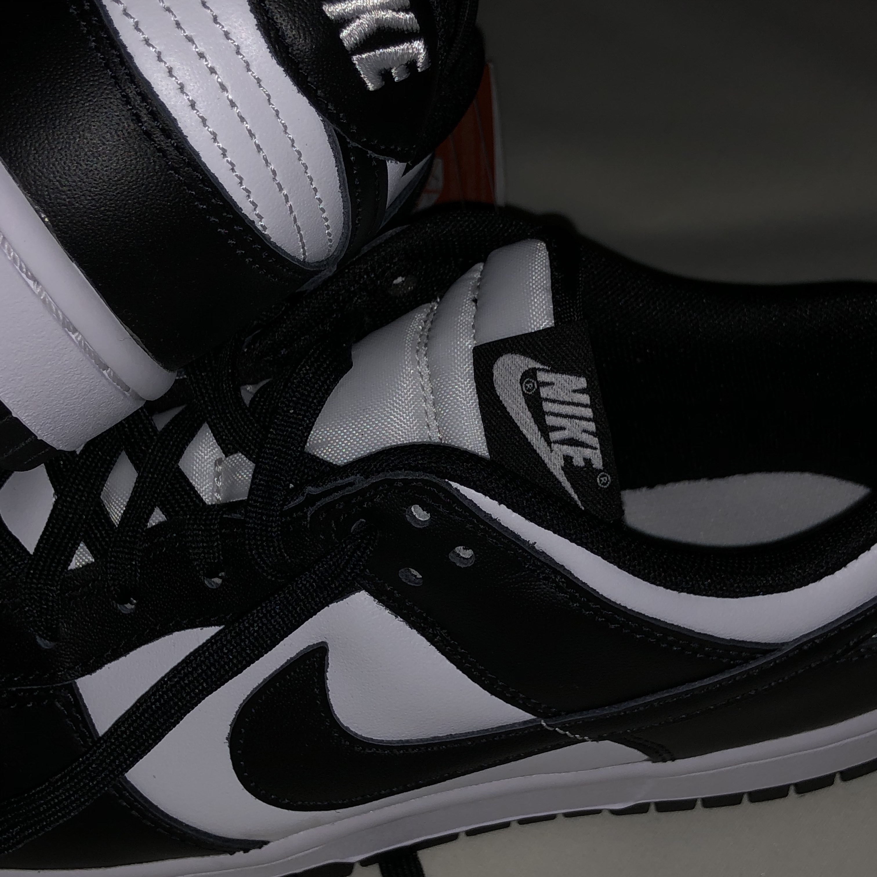 Nike Dunk Low Retro Black 착용 스타일