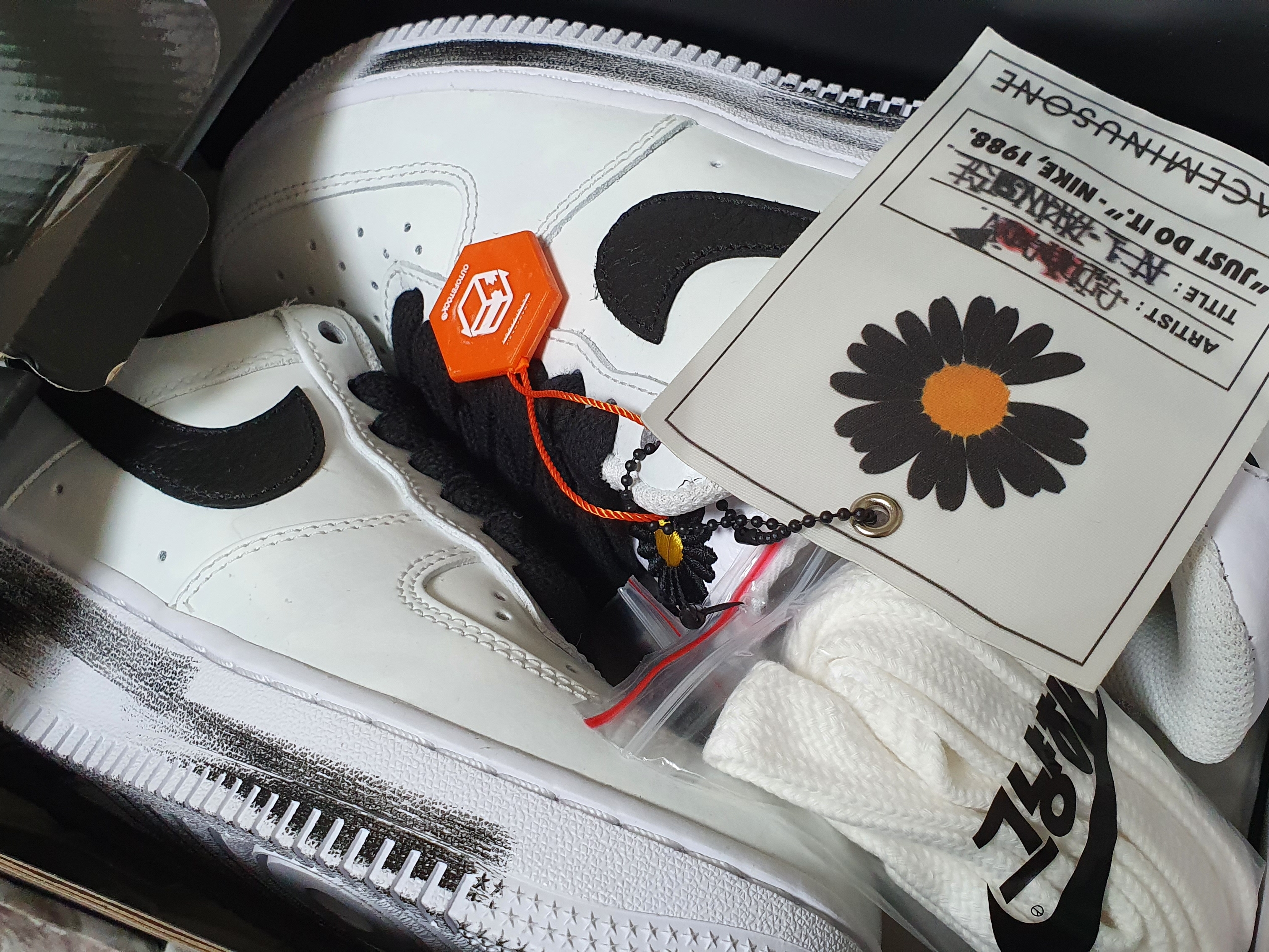 Nike x Peaceminusone Air Force 1 Low Para-Noise 2.0 착용 스타일 - 1