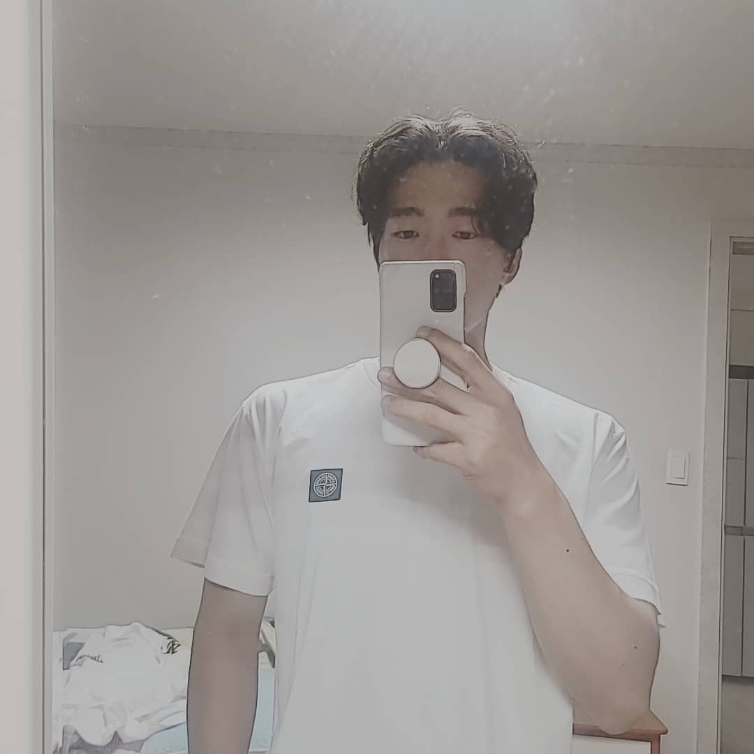 Stone Island 24113 T-Shirt White - 21SS 착용 스타일