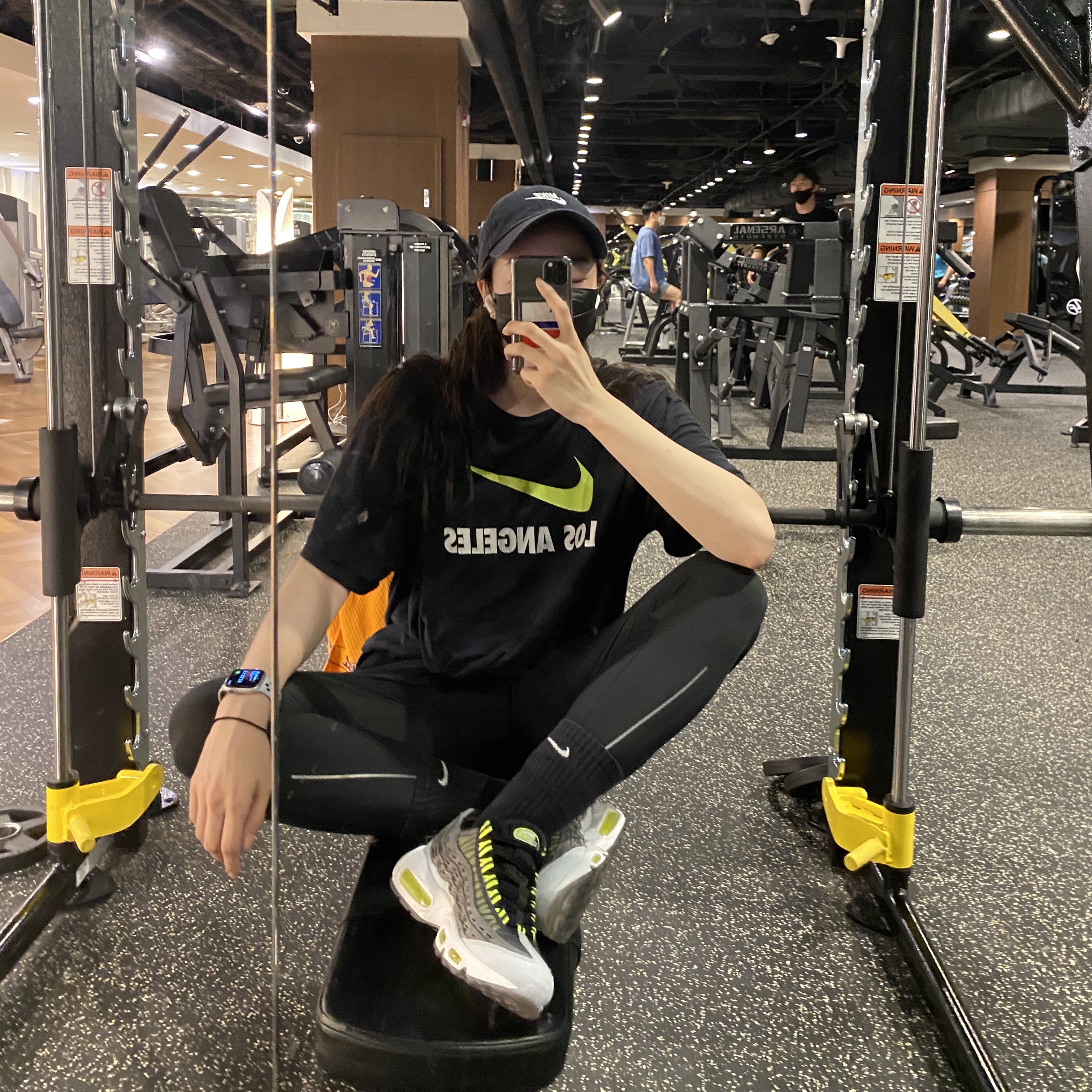 Nike x Kim Jones Air Max 95 Volt 착용 스타일