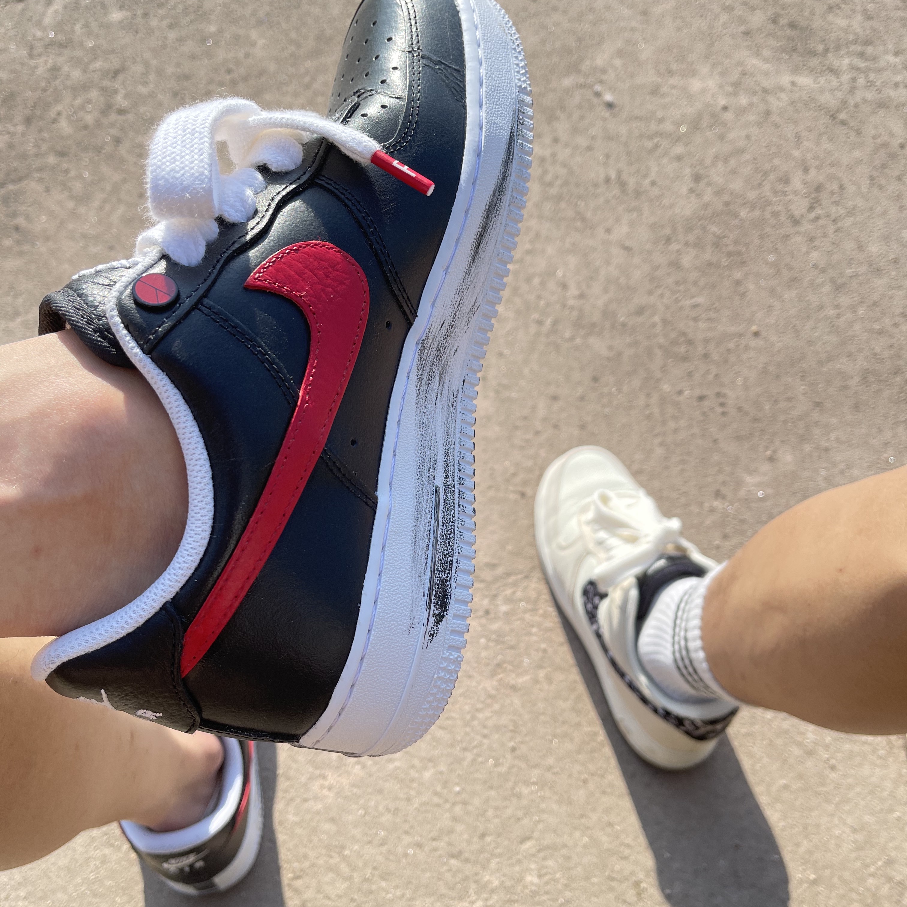 Nike x Peaceminusone Air Force 1 Low Para-Noise 착용 스타일