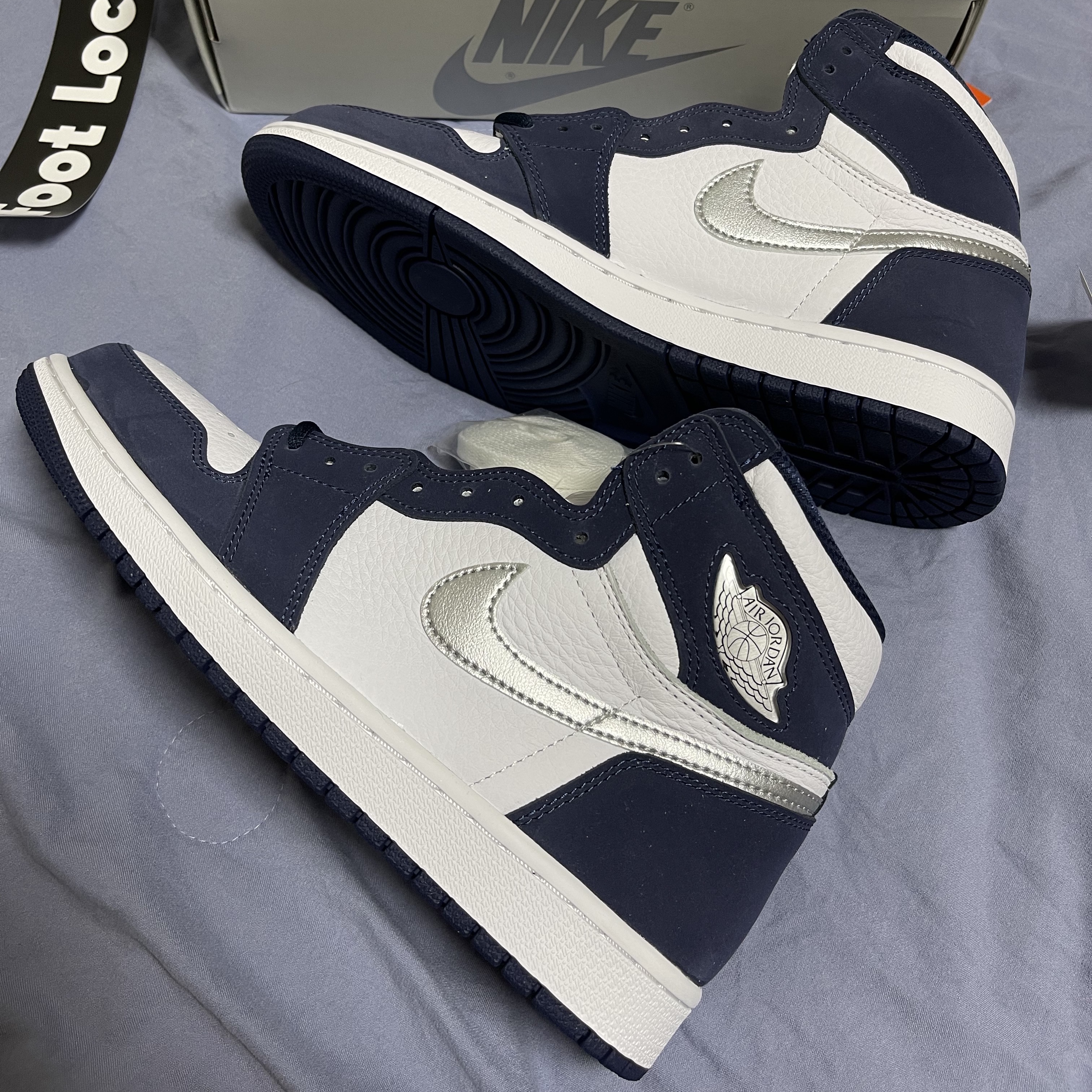 Jordan 1 Retro High OG CO.JP Midnight Navy 착용 스타일 - 2