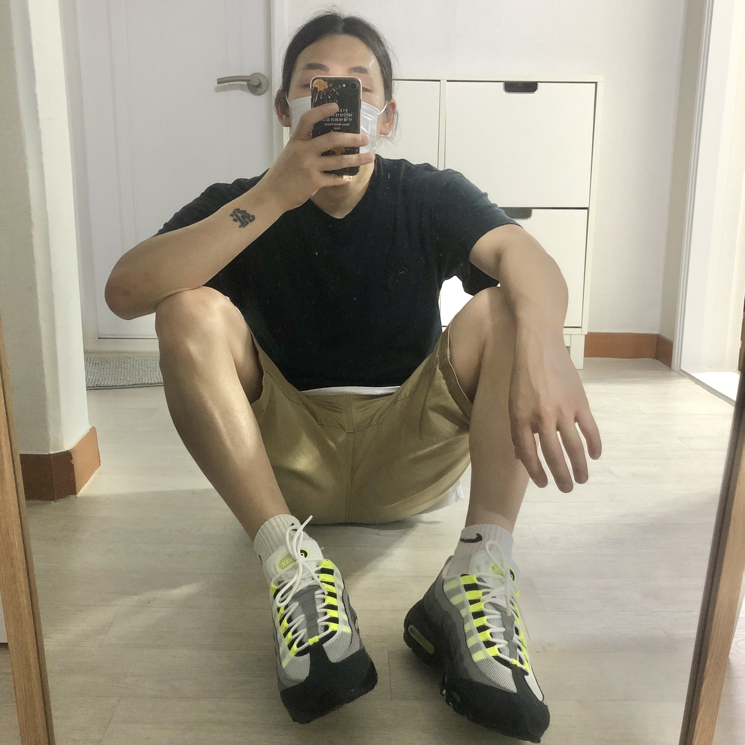 Nike Air Max 95 OG Neon Yellow 2020 착용 스타일