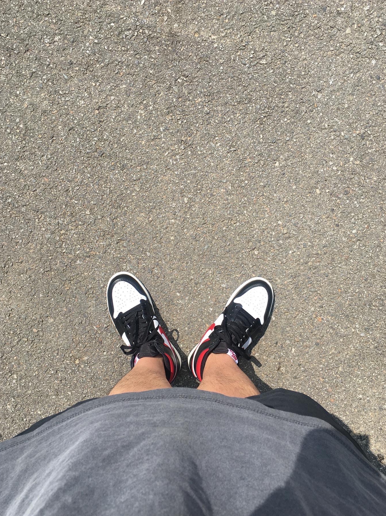 Jordan 1 Retro High OG Gym Red 착용 스타일 - 2