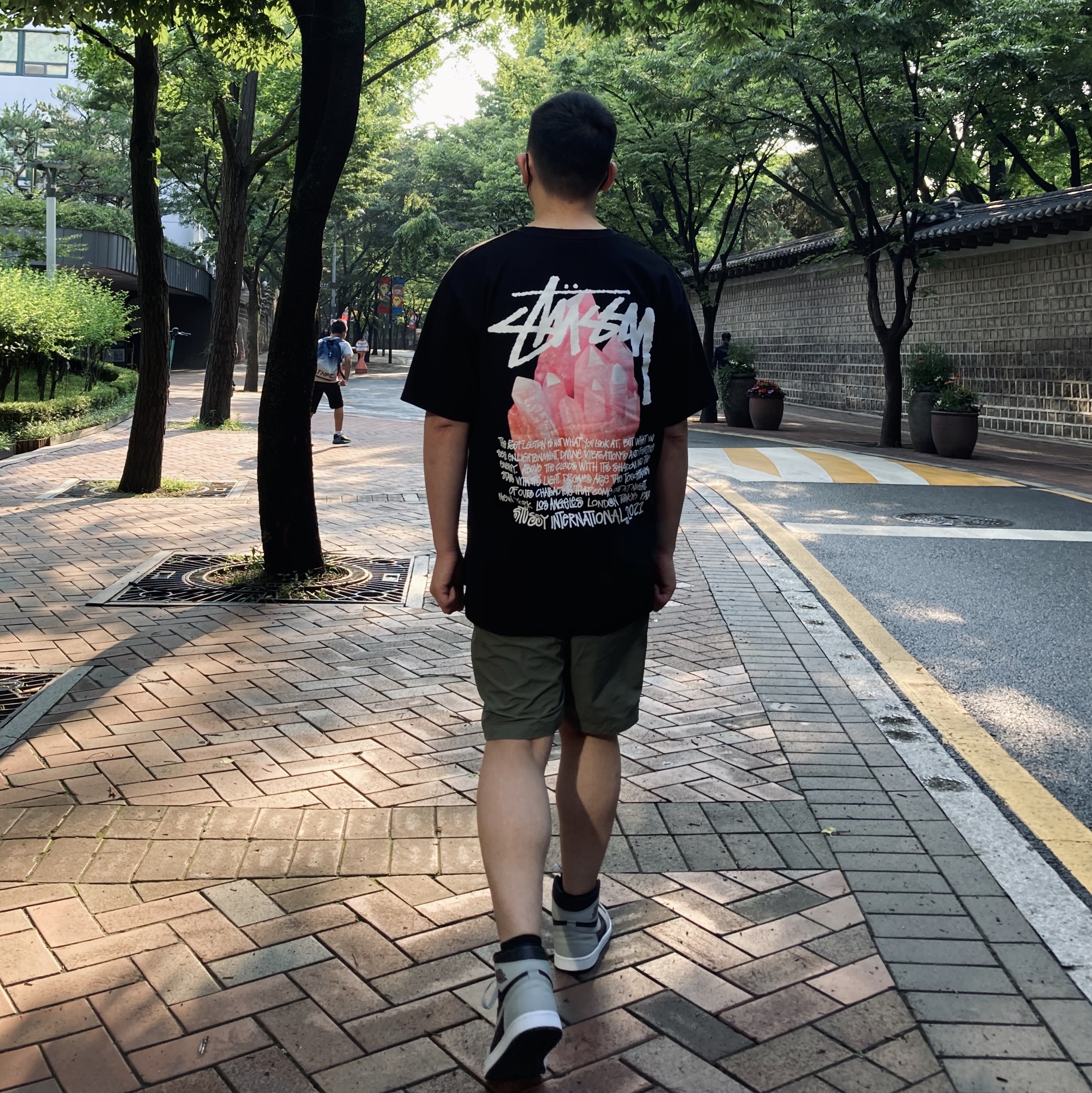 Stussy Reflection T-Shirt Black, Jordan 1 Retro High OG Shadow 2.0 착용 스타일